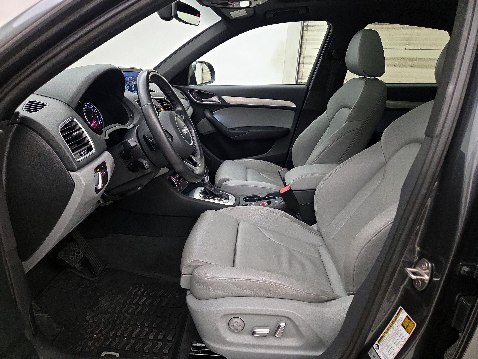 Thumbnail: 2018 Audi Q3 - 11