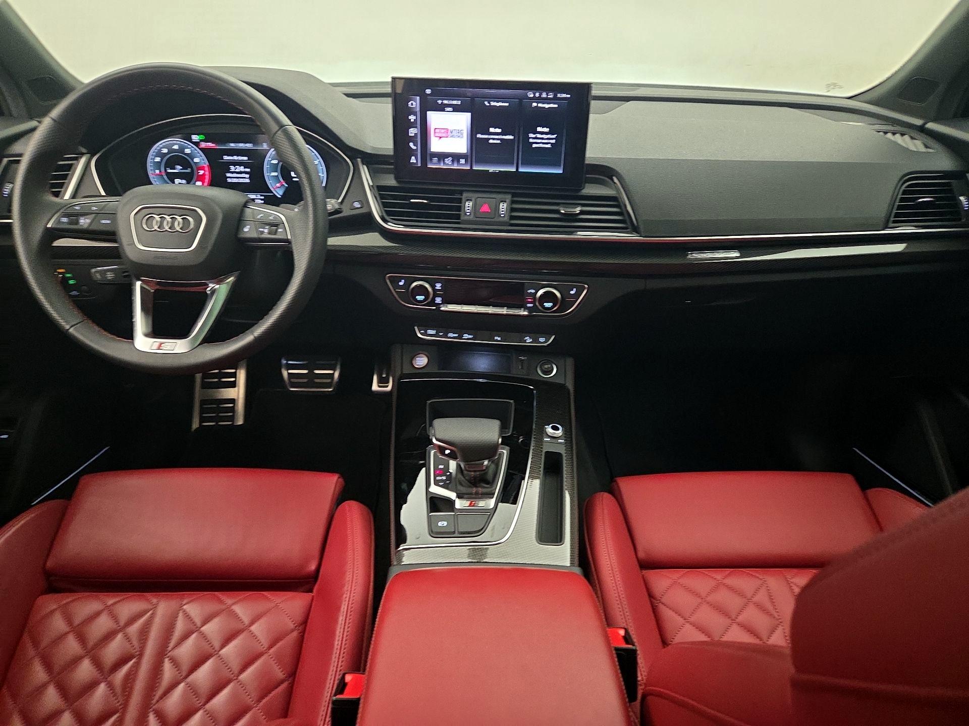 Thumbnail: 2024 Audi SQ5 - 9