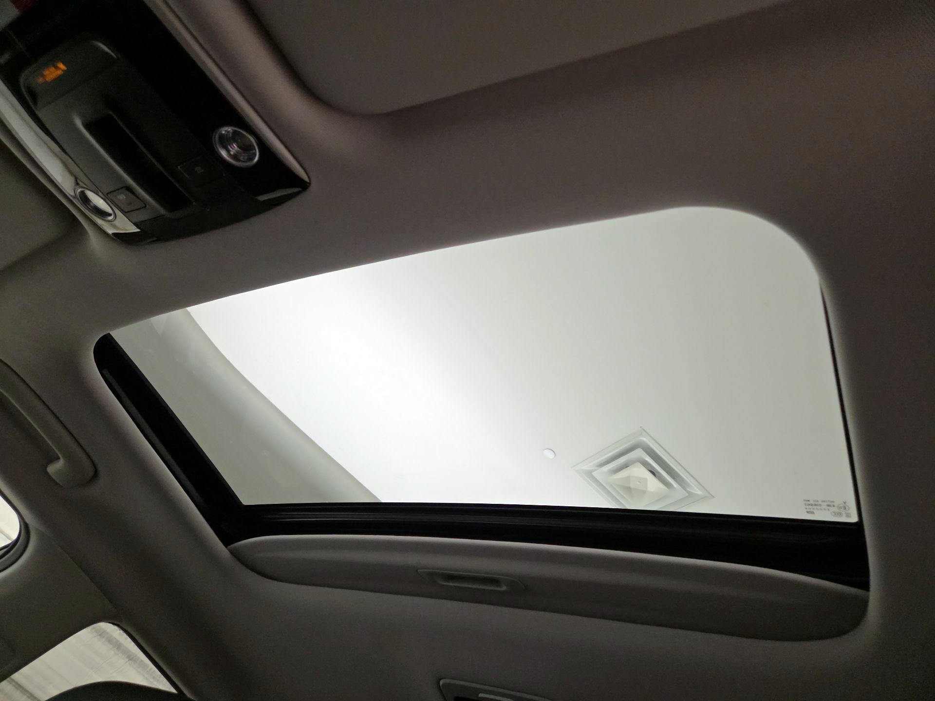 Thumbnail: 2024 Kia Seltos - 20