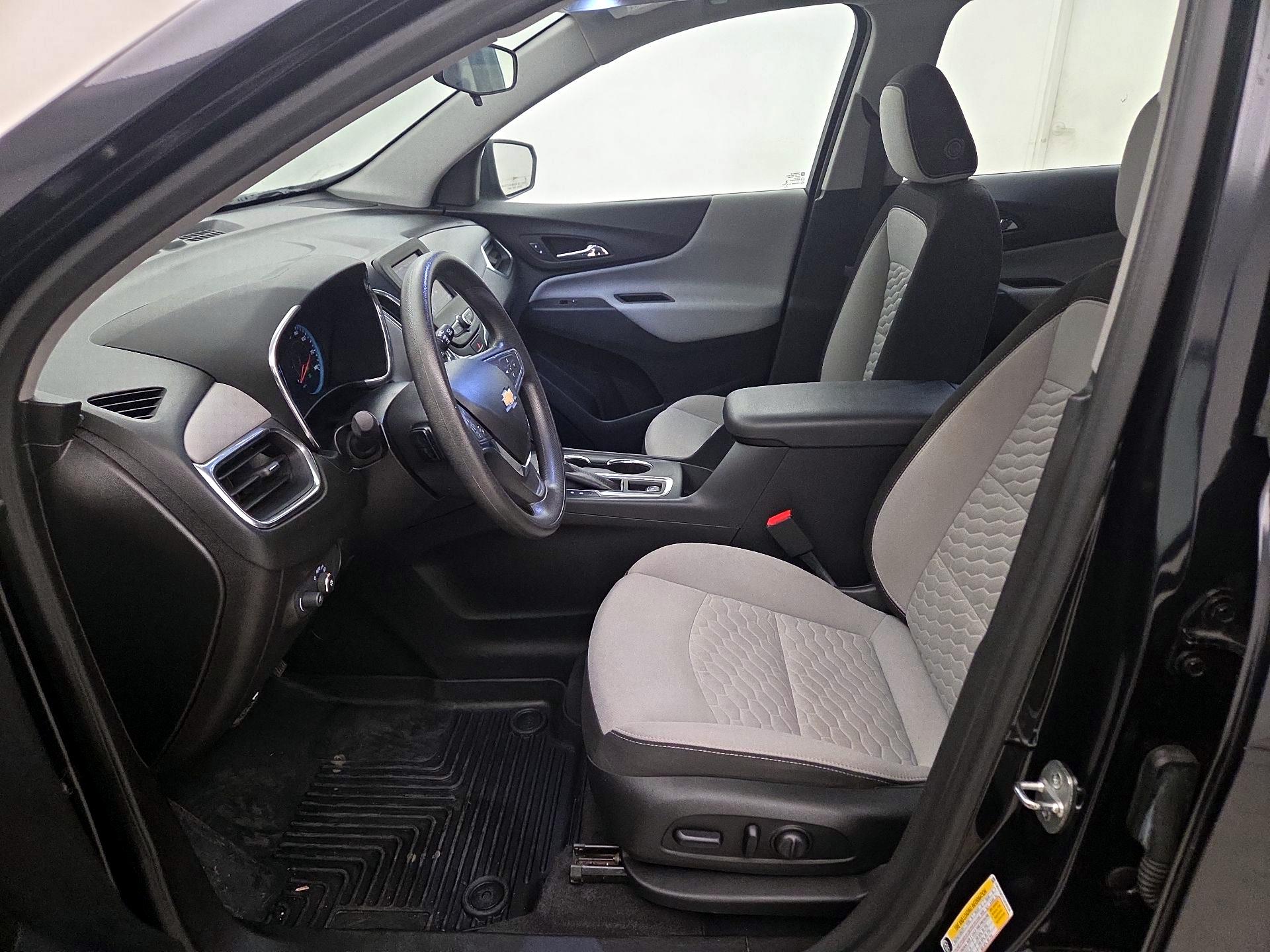 Thumbnail: 2020 Chevrolet Equinox - 11