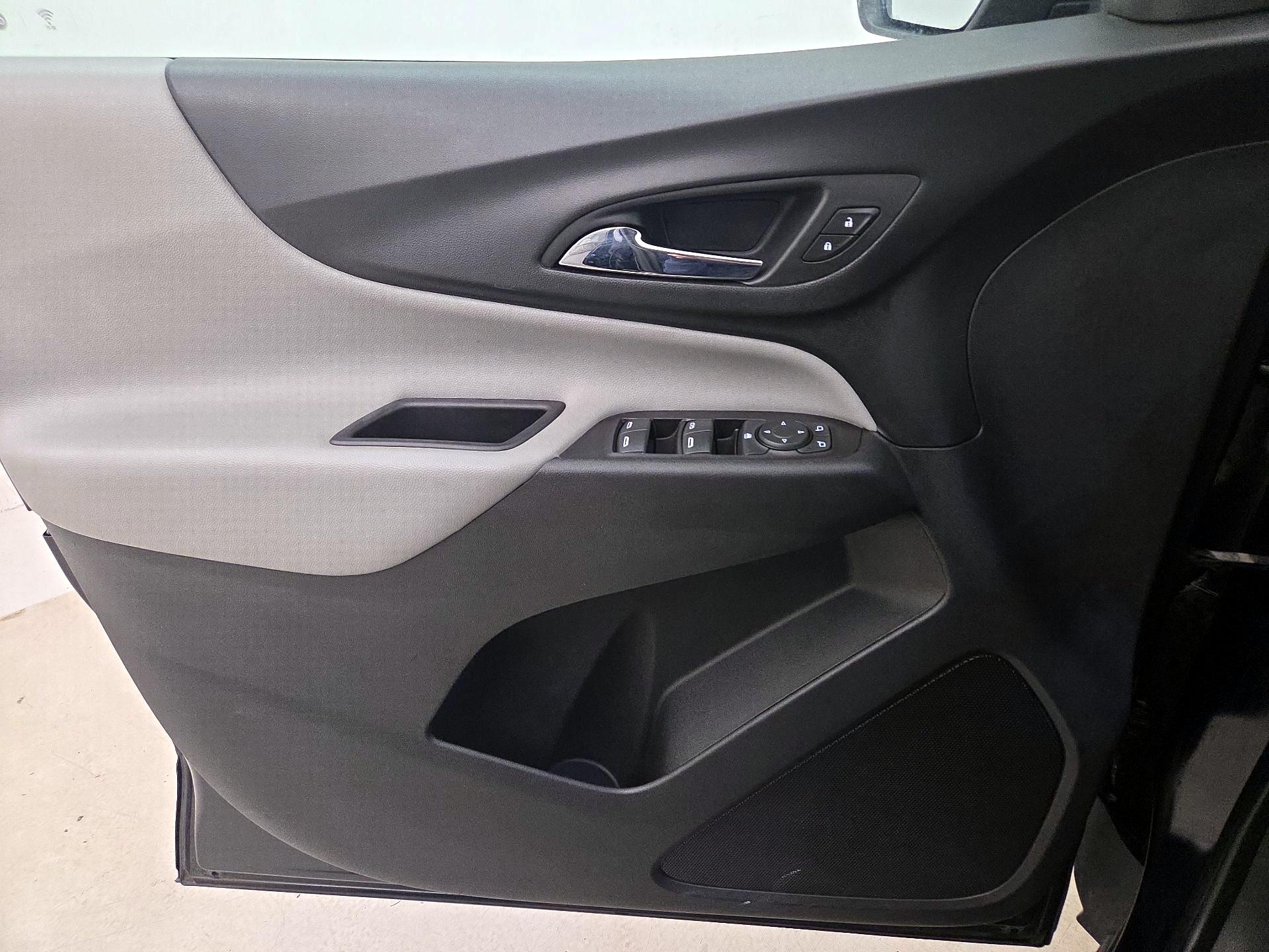 Thumbnail: 2020 Chevrolet Equinox - 12