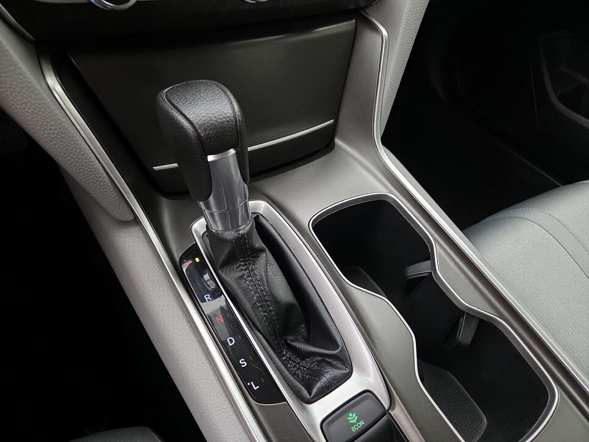 Thumbnail: 2019 Honda Accord - 17