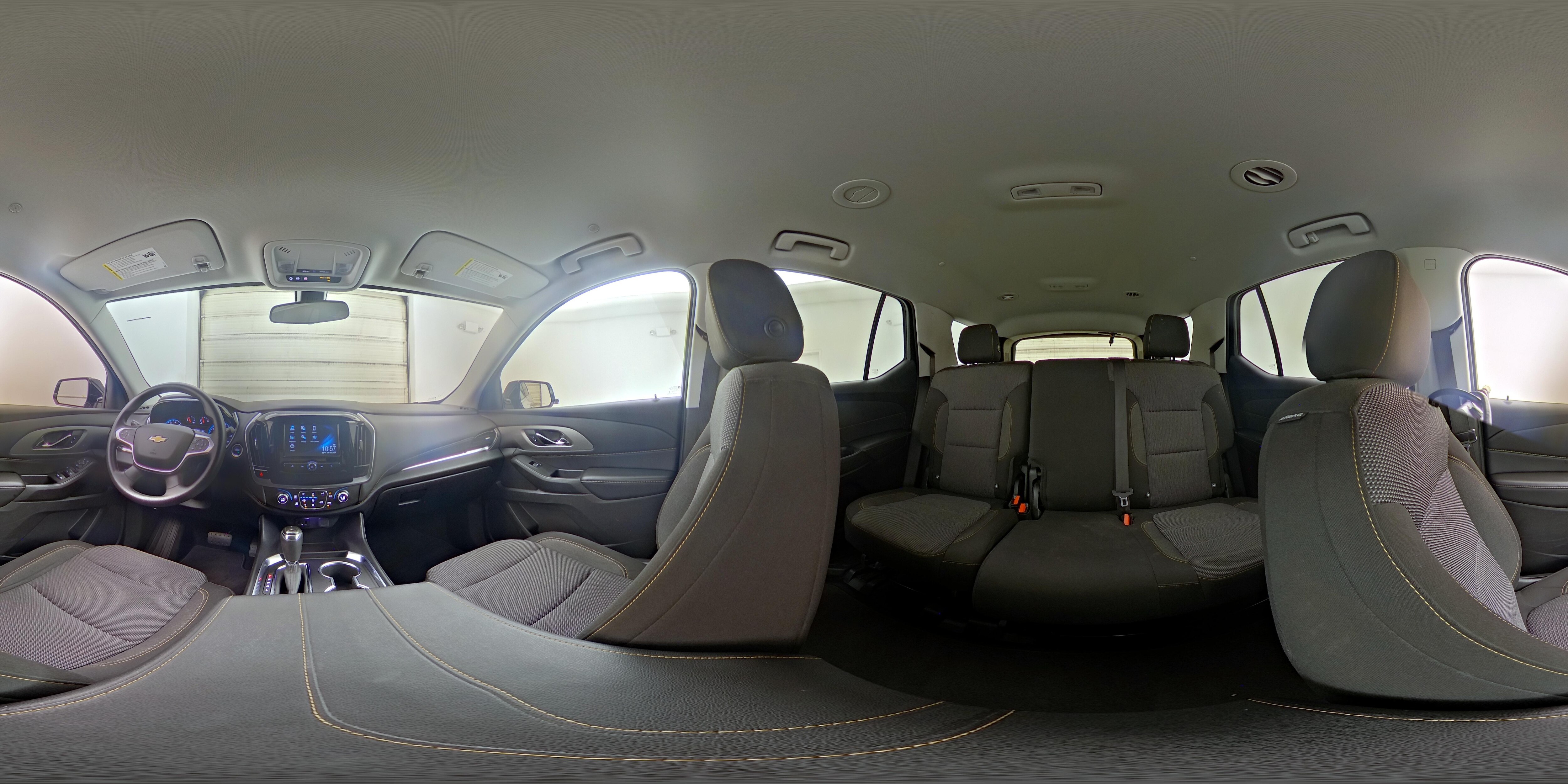 2018 Chevrolet Traverse LS - Photo 24
