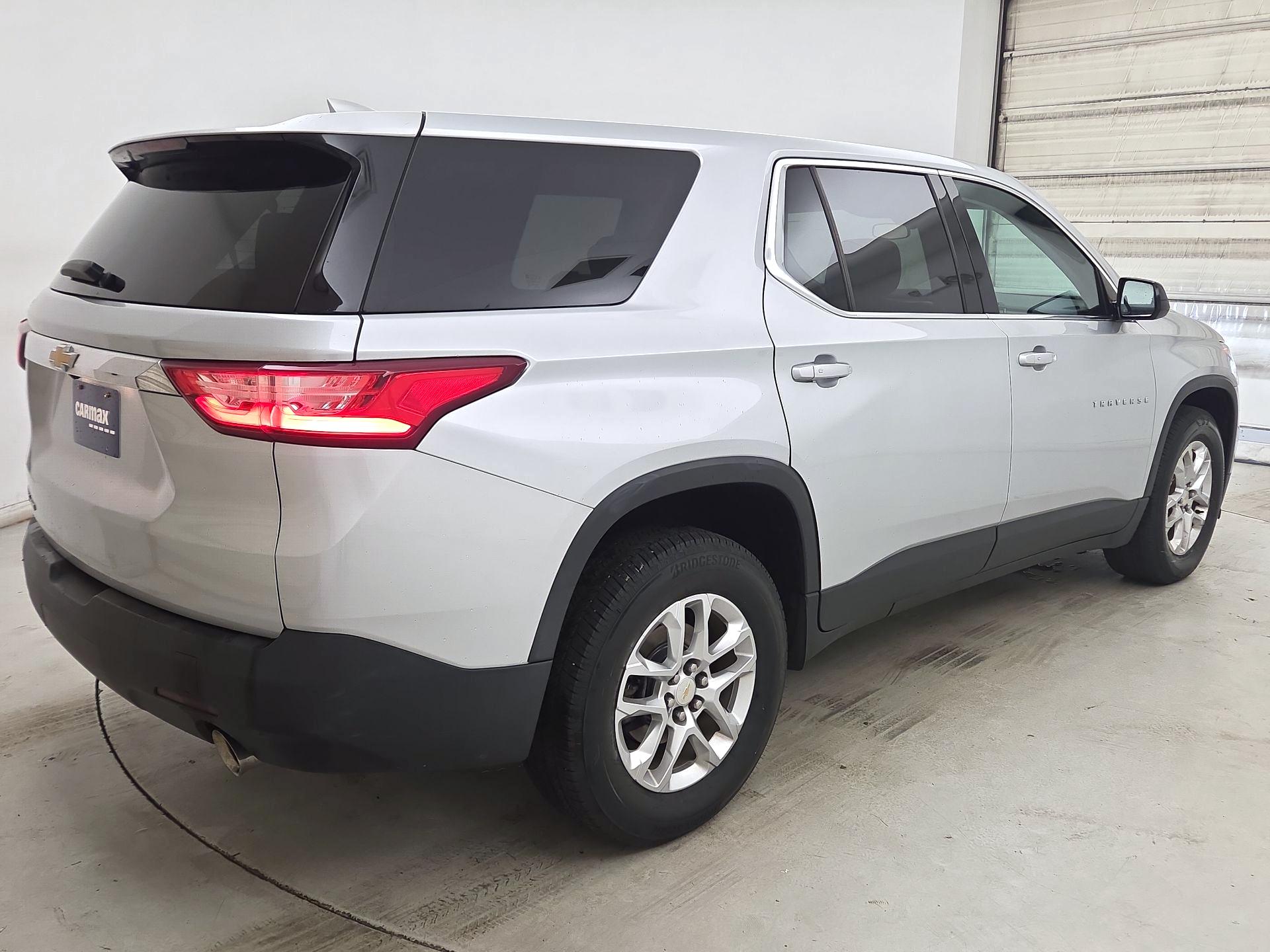 Thumbnail: 2018 Chevrolet Traverse - 5