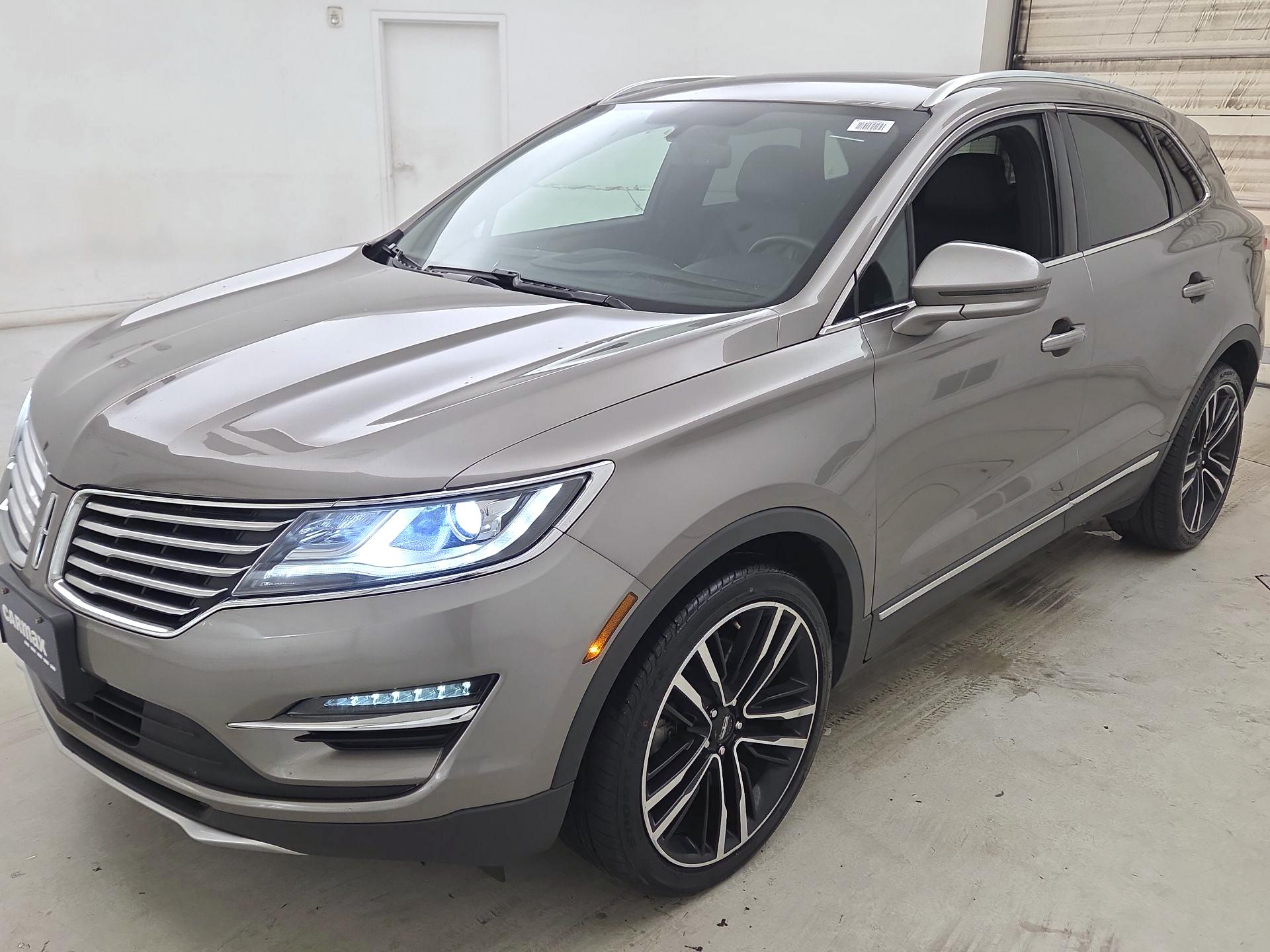 Thumbnail: 2017 Lincoln MKC - 3