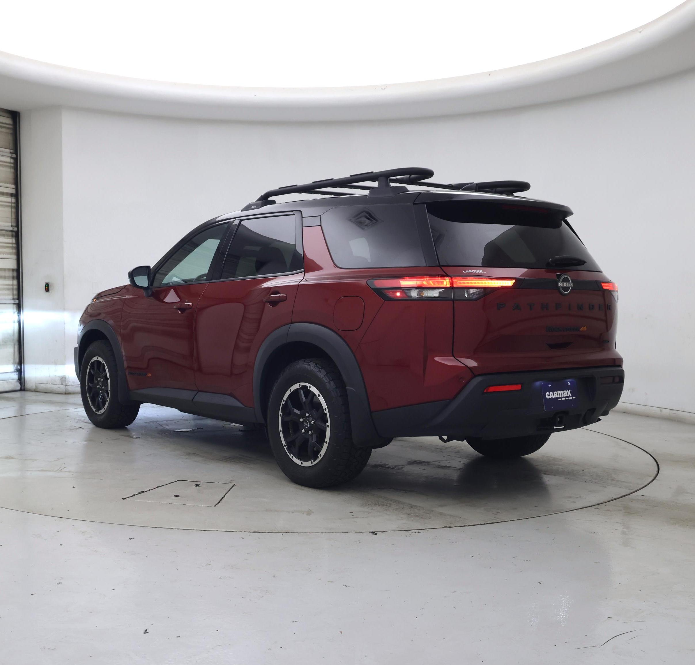 Thumbnail: 2024 Nissan Pathfinder - 2