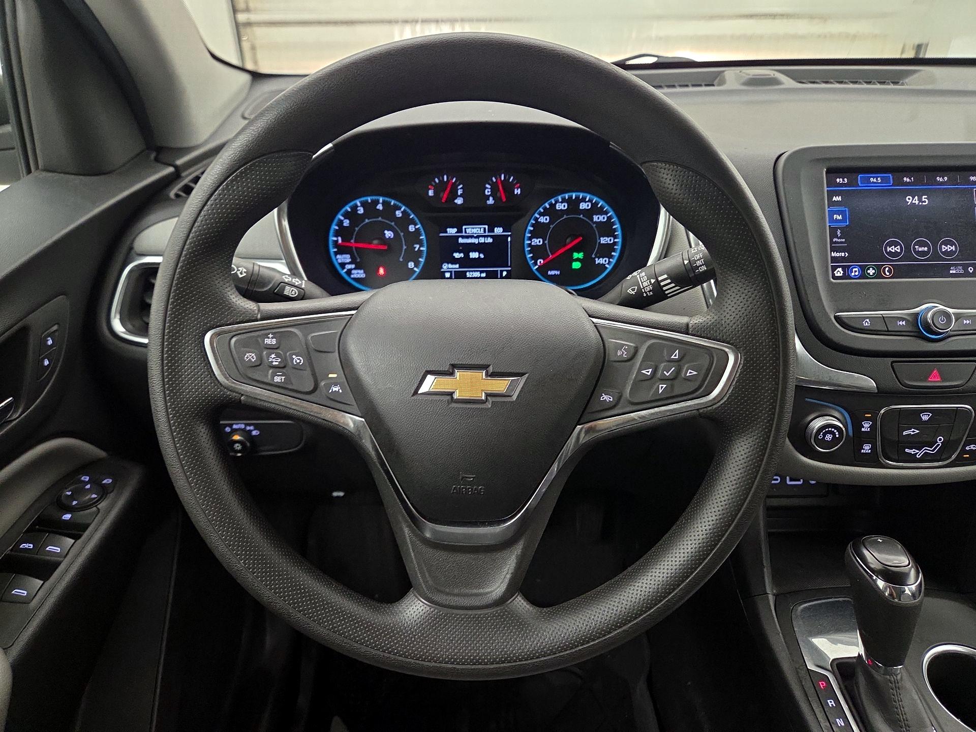 Thumbnail: 2021 Chevrolet Equinox - 10