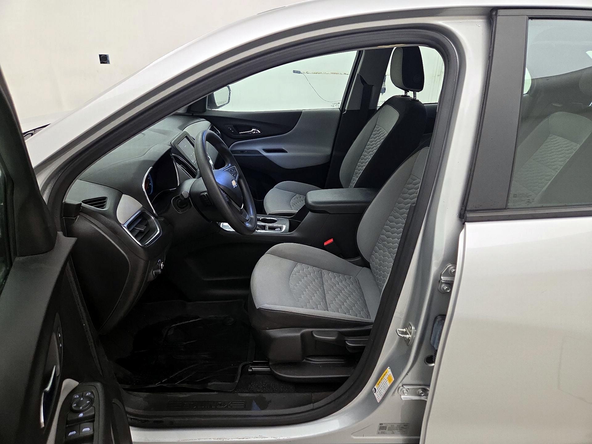 Thumbnail: 2021 Chevrolet Equinox - 11