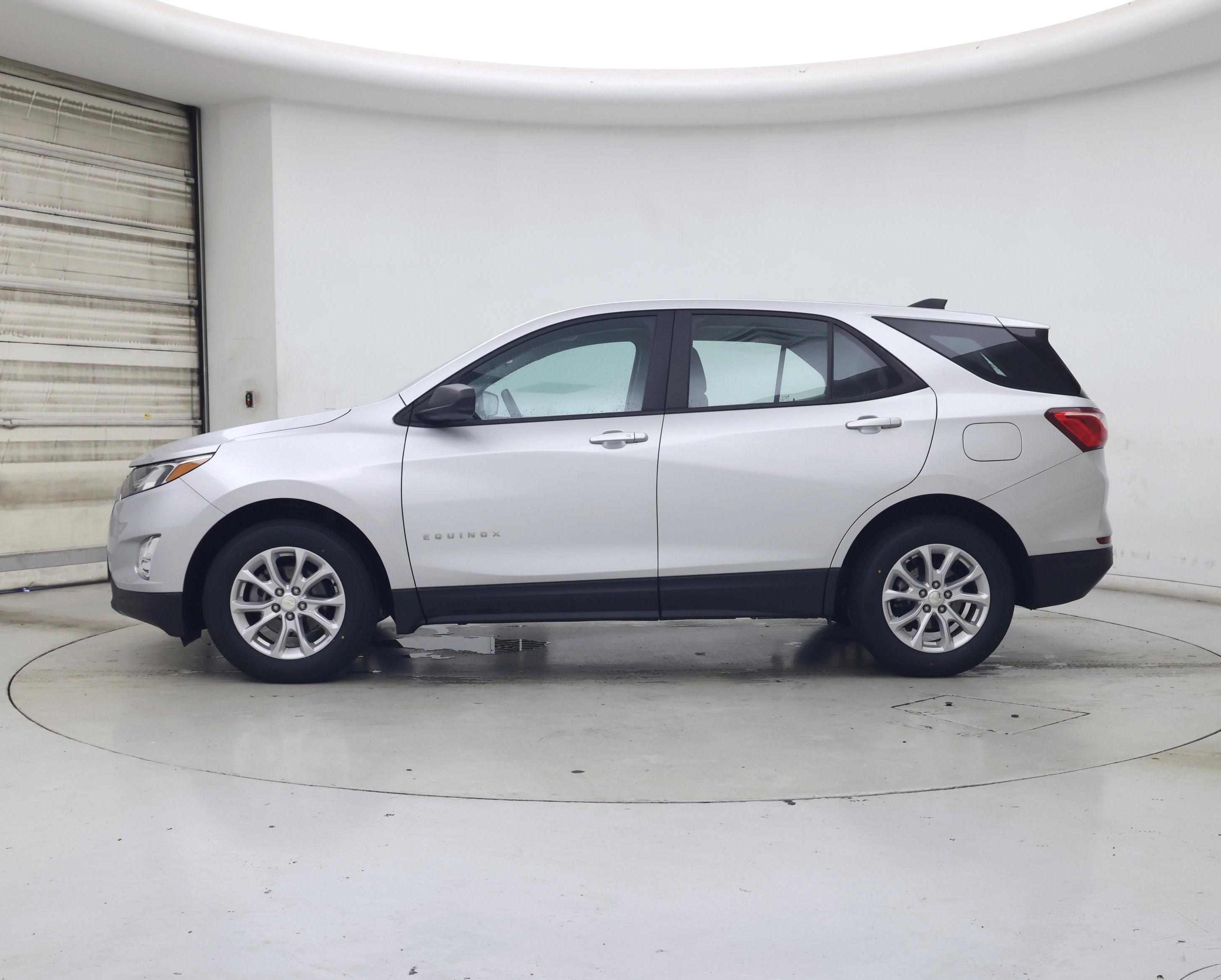 Thumbnail: 2021 Chevrolet Equinox - 3