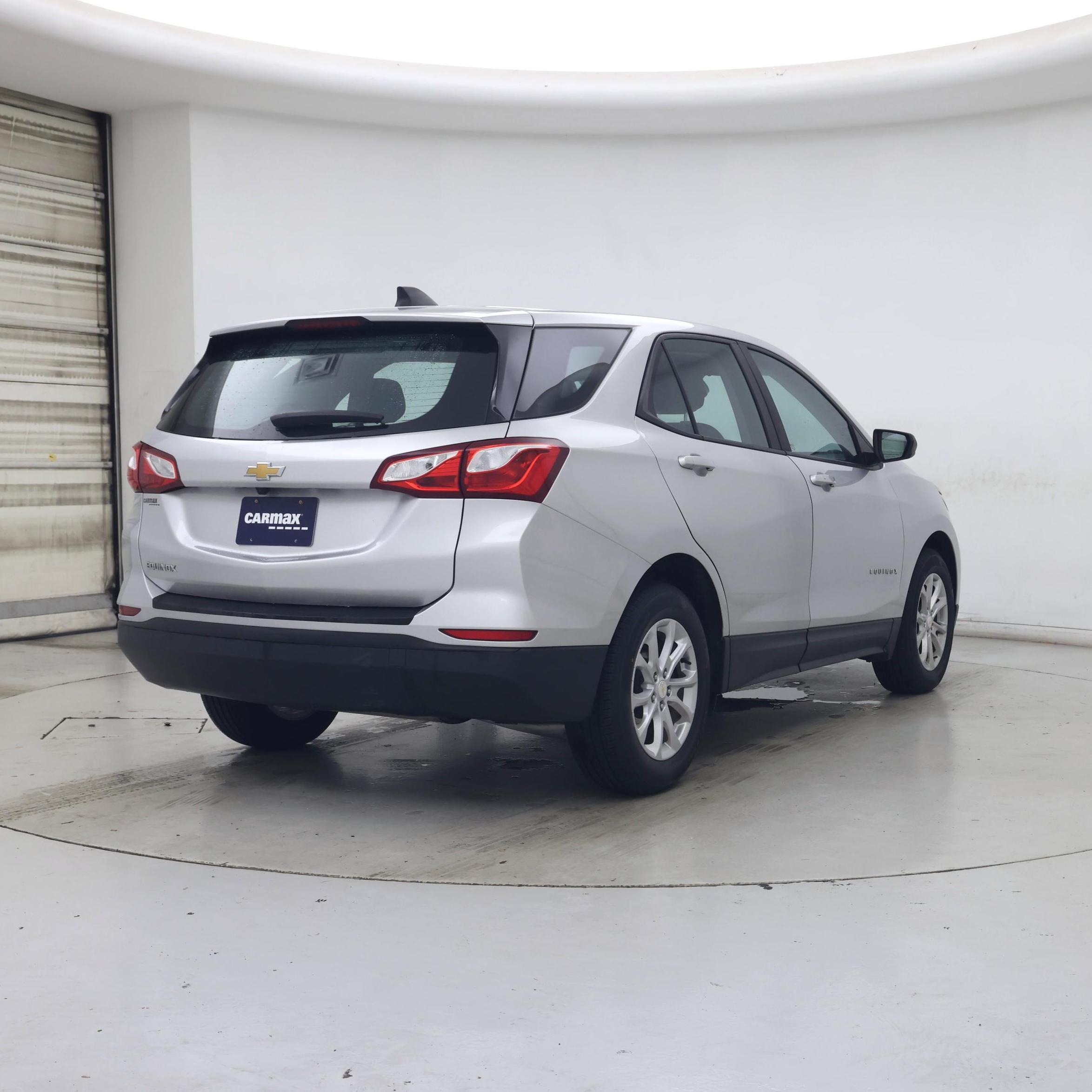 Thumbnail: 2021 Chevrolet Equinox - 8