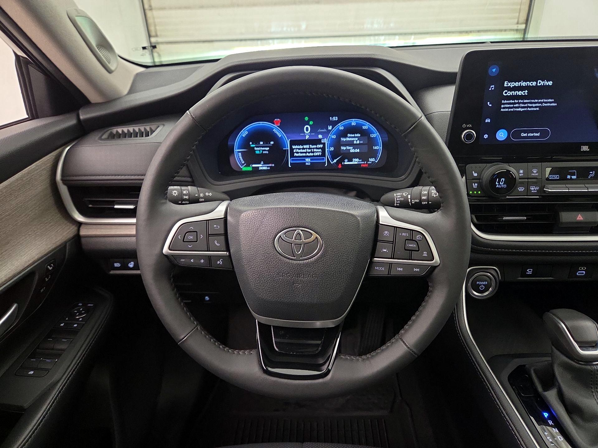 Thumbnail: 2024 Toyota Highlander - 10