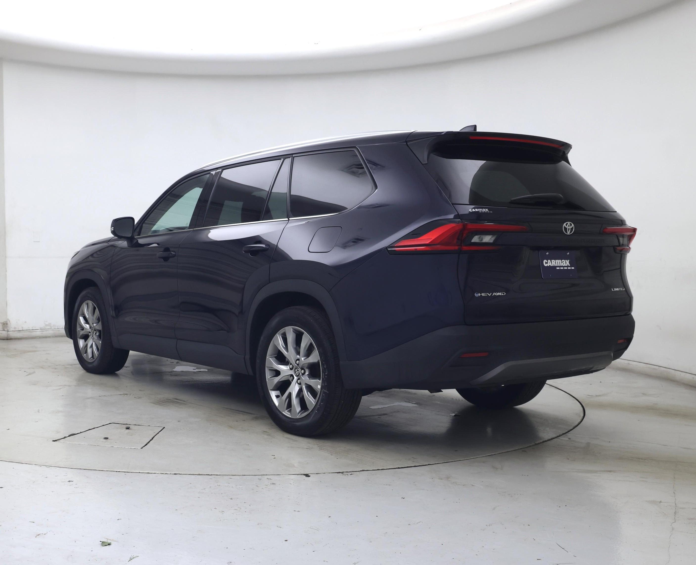 Thumbnail: 2024 Toyota Highlander - 2