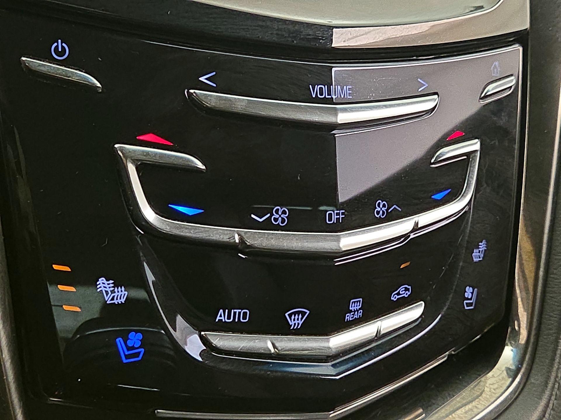 Thumbnail: 2019 Cadillac CTS - 17