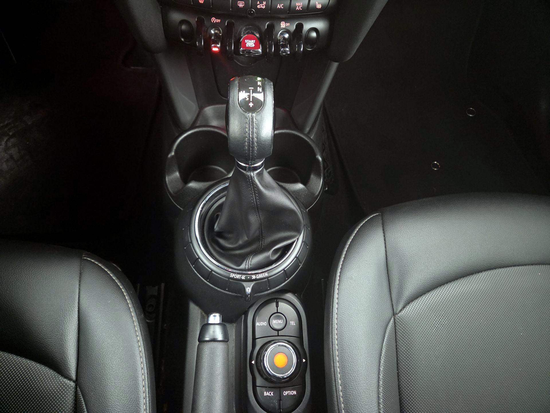 Thumbnail: 2016 MINI Cooper - 17