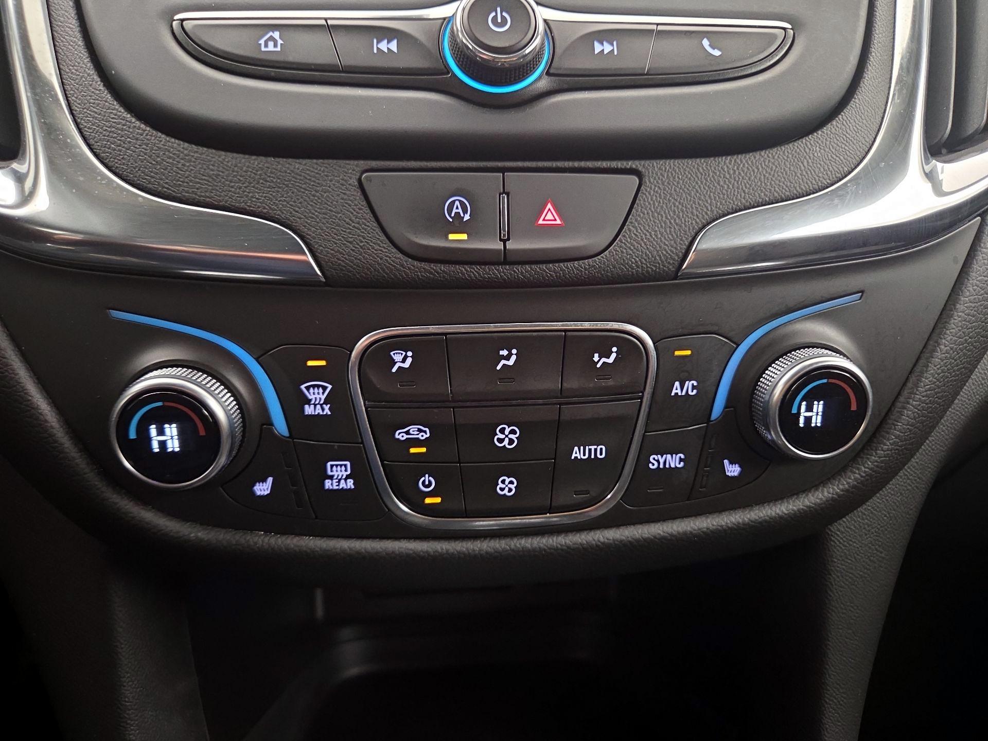 Thumbnail: 2023 Chevrolet Equinox - 16
