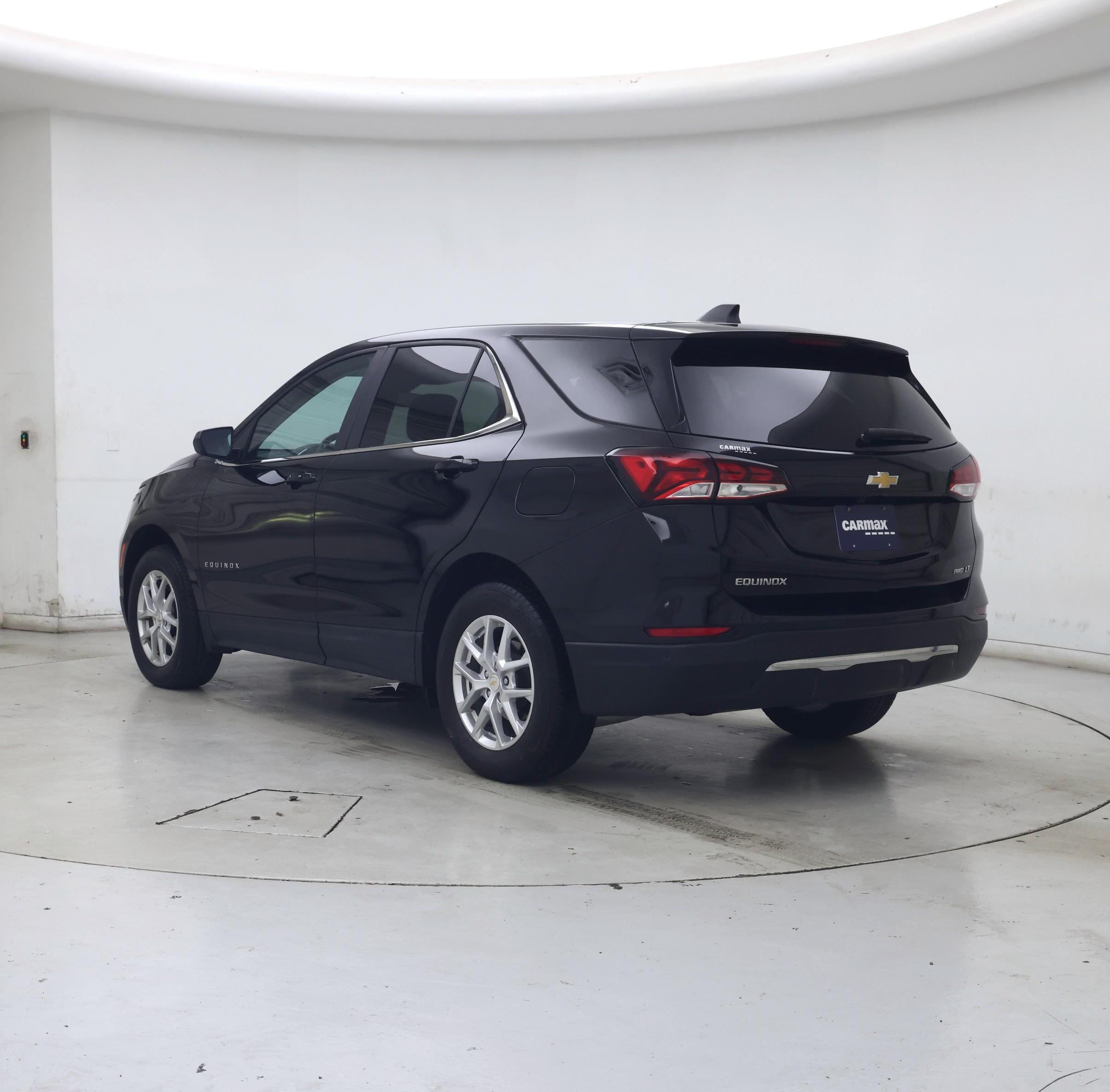Thumbnail: 2023 Chevrolet Equinox - 2