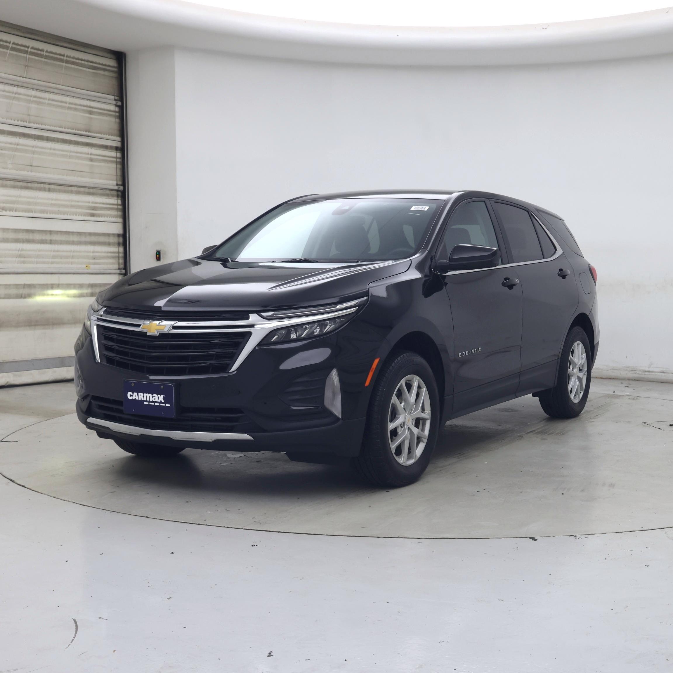 Thumbnail: 2023 Chevrolet Equinox - 4