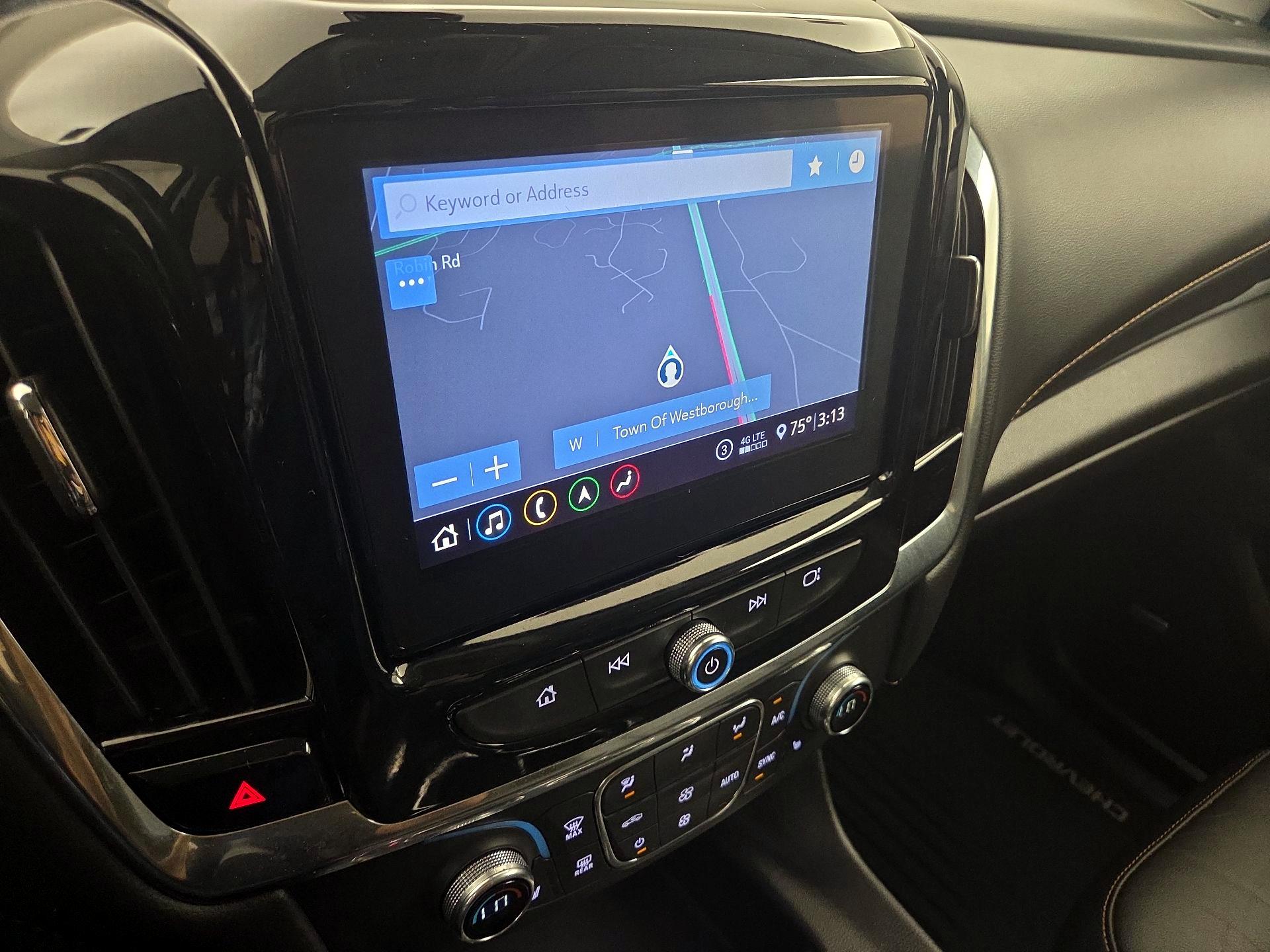 Thumbnail: 2021 Chevrolet Traverse - 14
