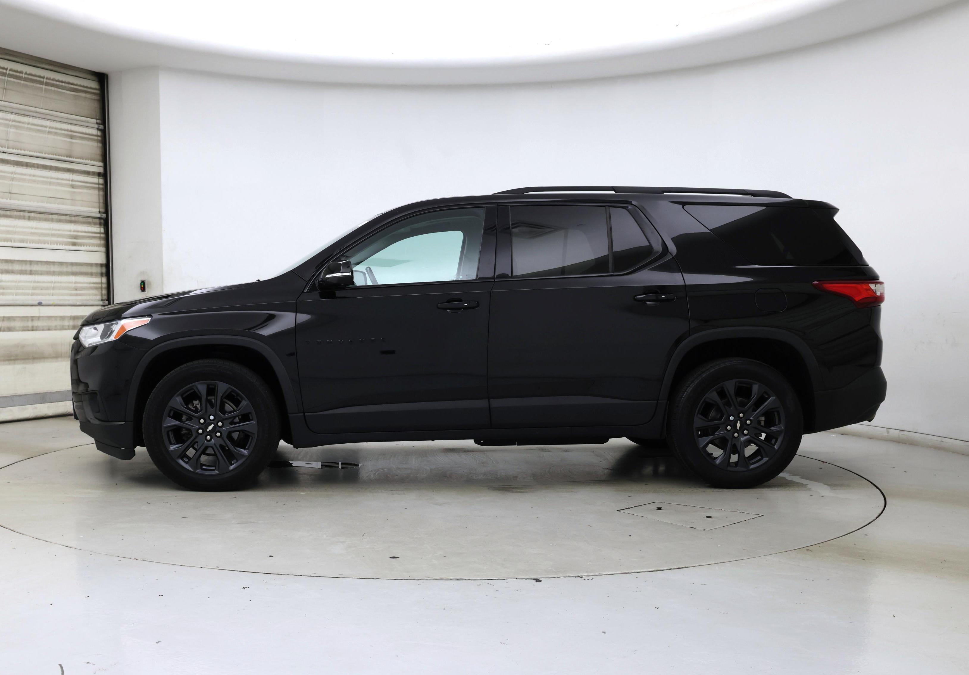 Thumbnail: 2021 Chevrolet Traverse - 3
