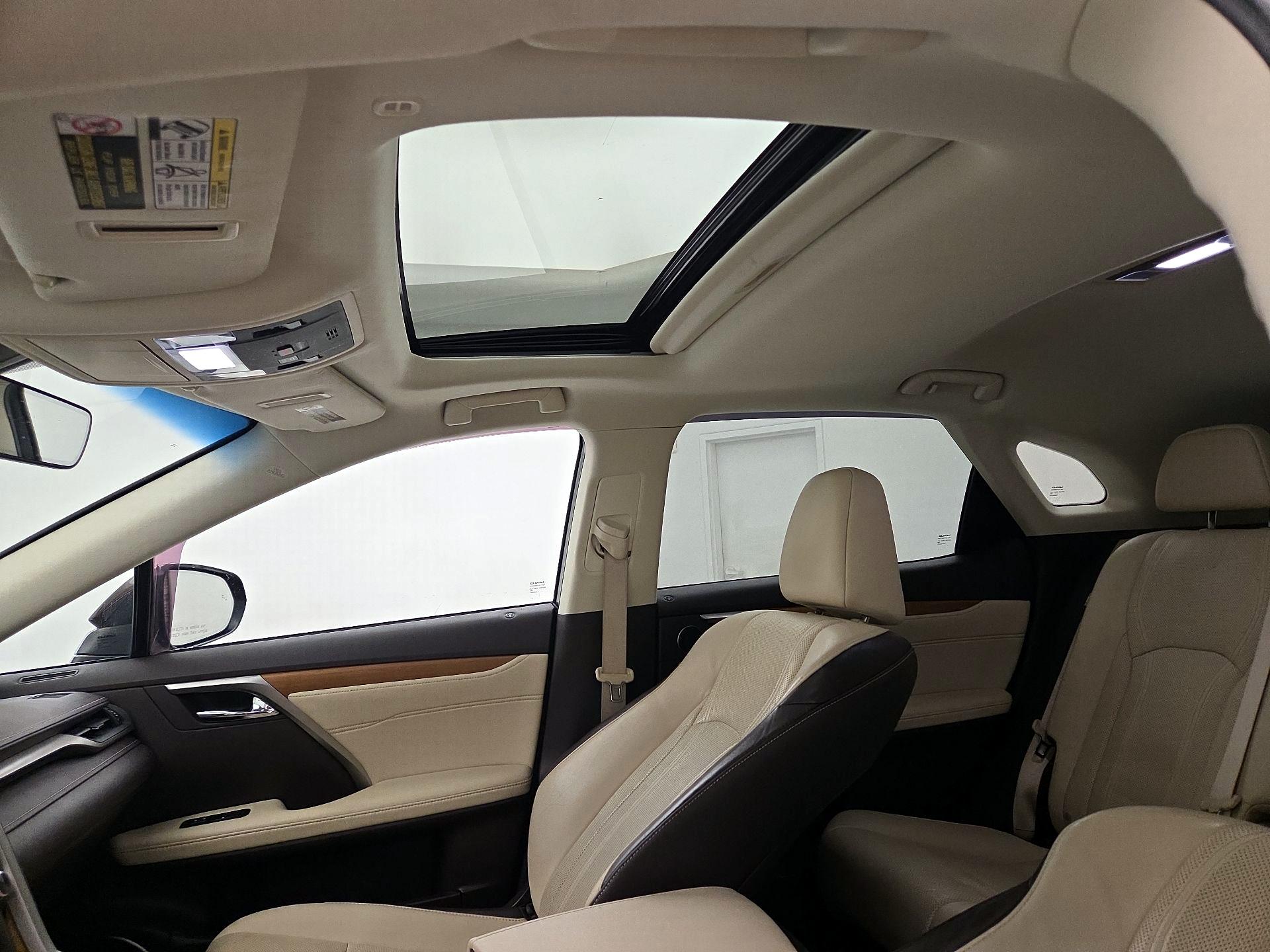 Thumbnail: 2017 Lexus RX - 20