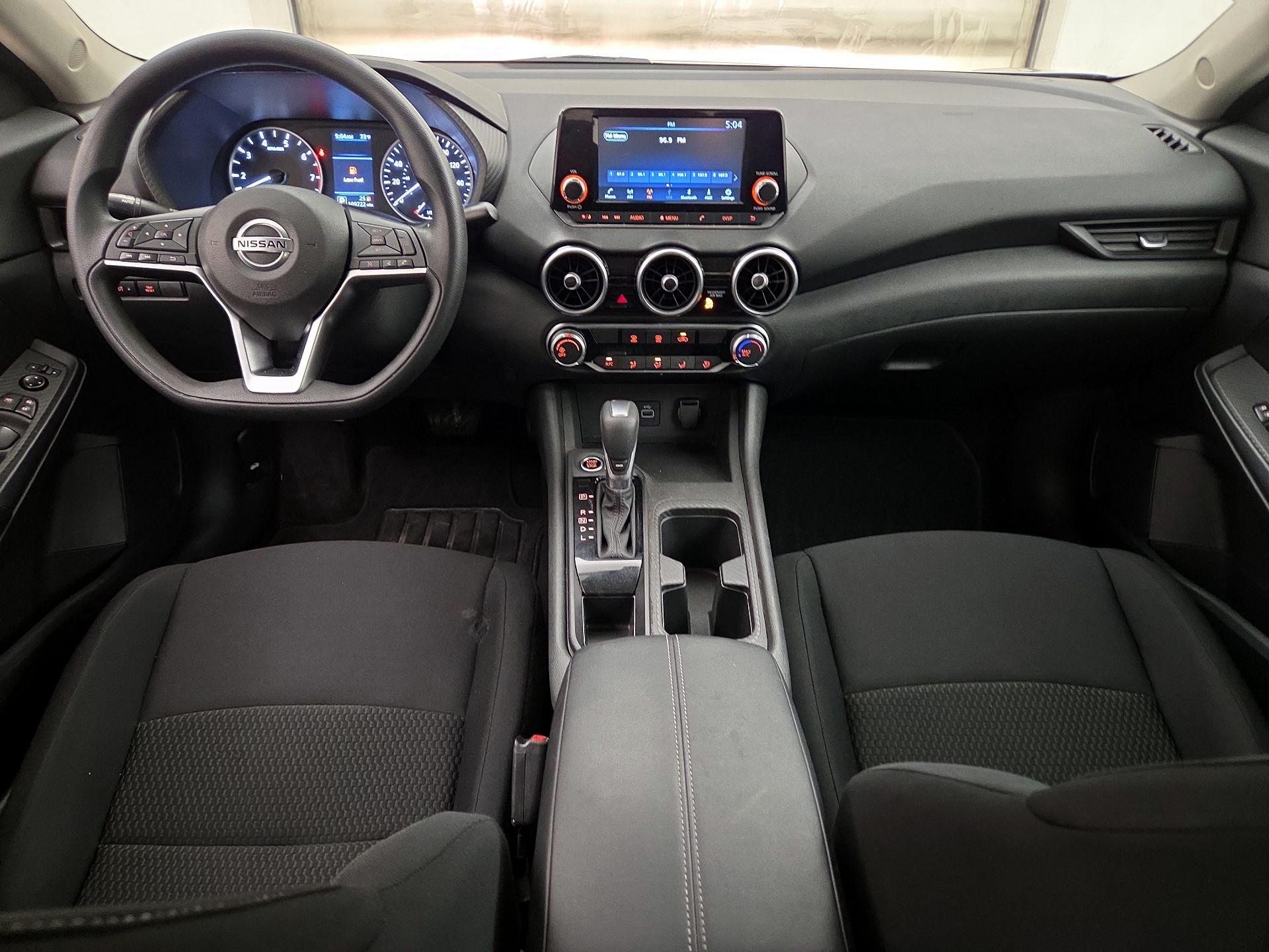 Thumbnail: 2022 Nissan Sentra - 9