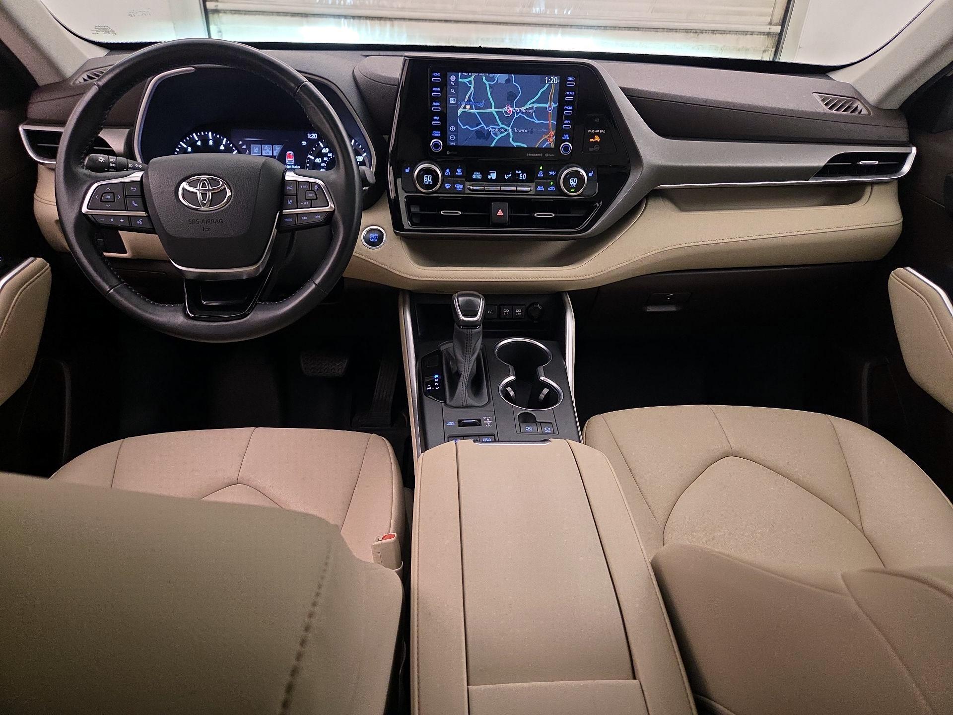 Thumbnail: 2020 Toyota Highlander - 9