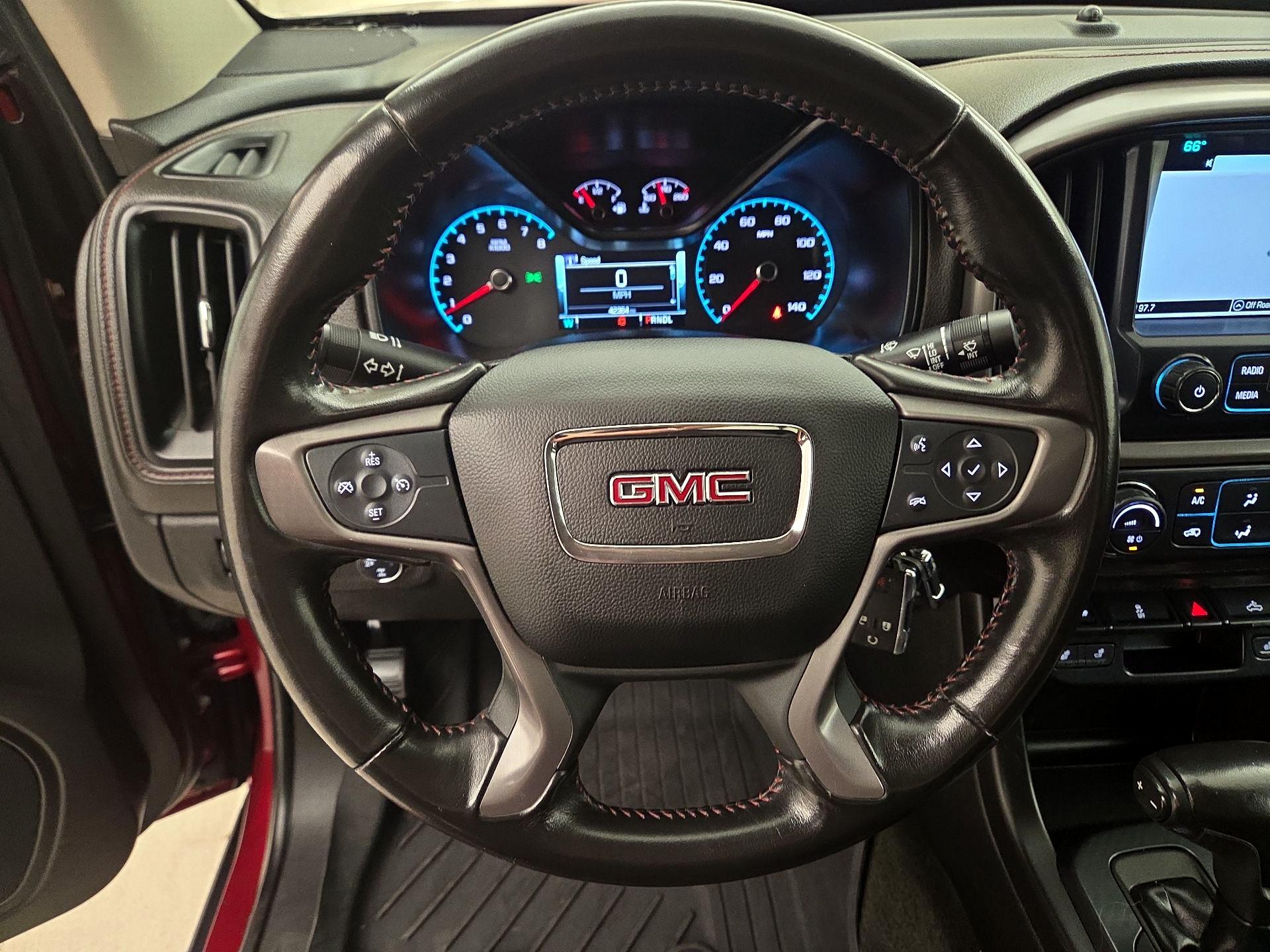 Thumbnail: 2018 GMC Canyon - 10