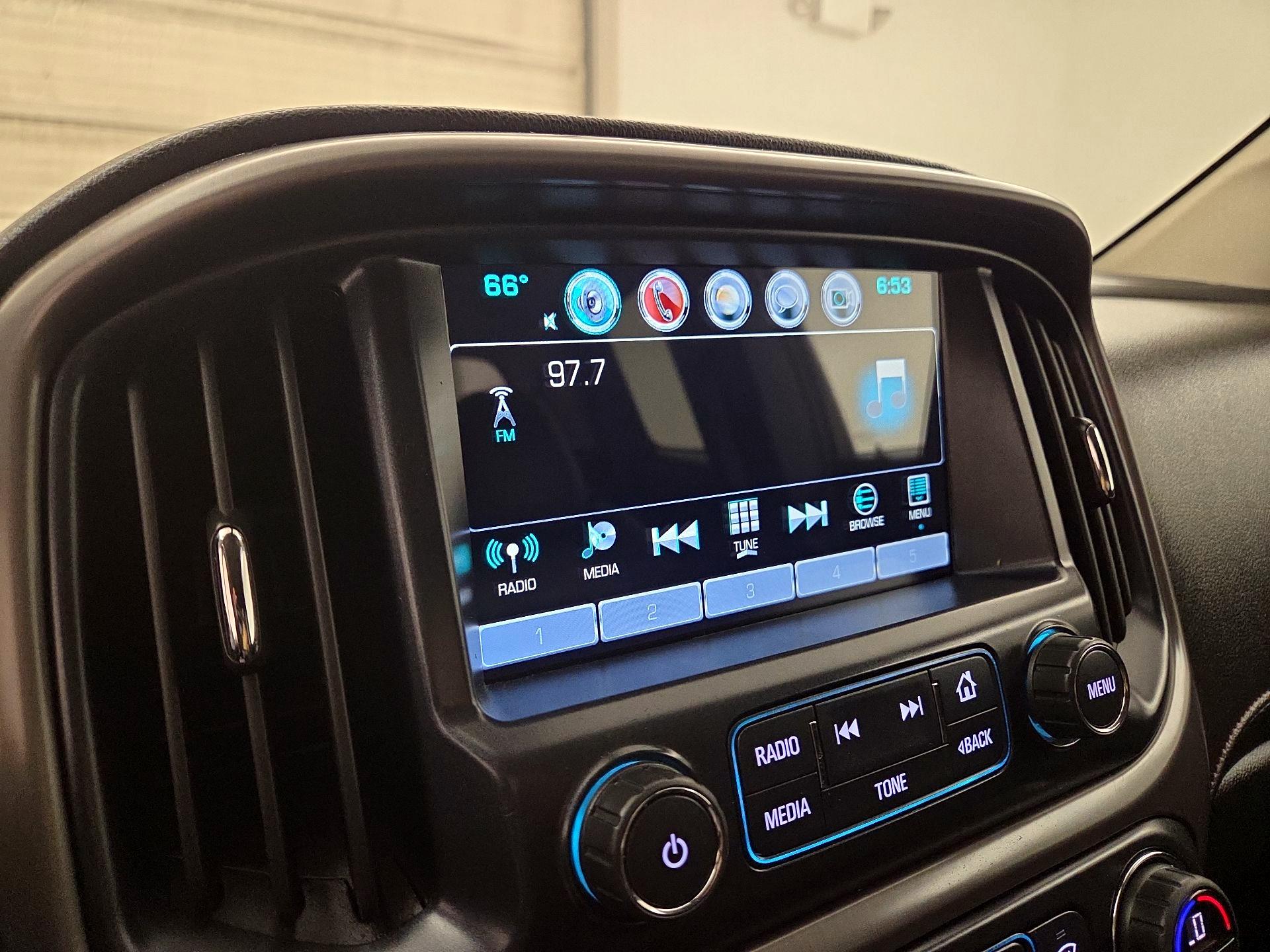 Thumbnail: 2018 GMC Canyon - 16
