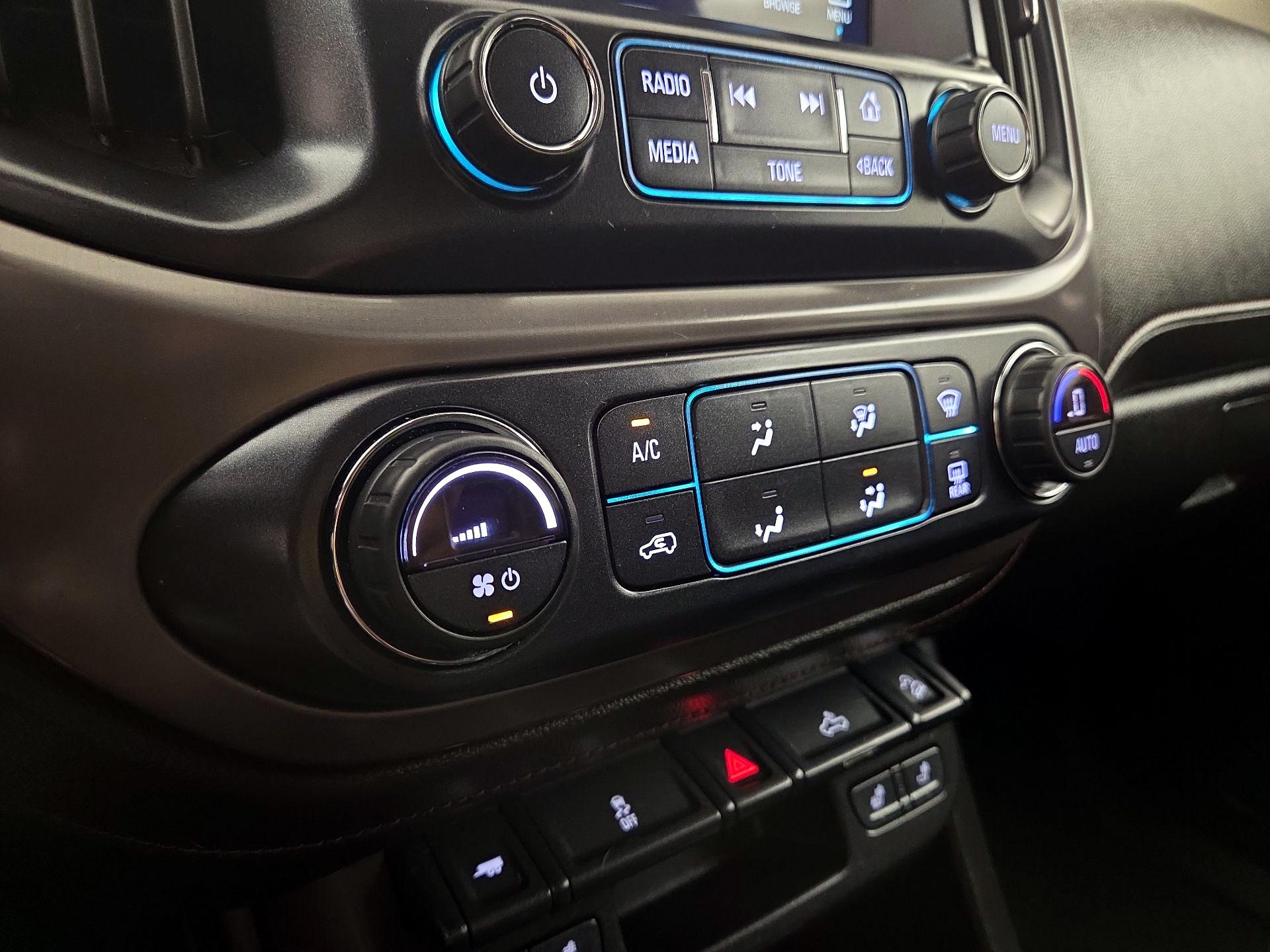Thumbnail: 2018 GMC Canyon - 17