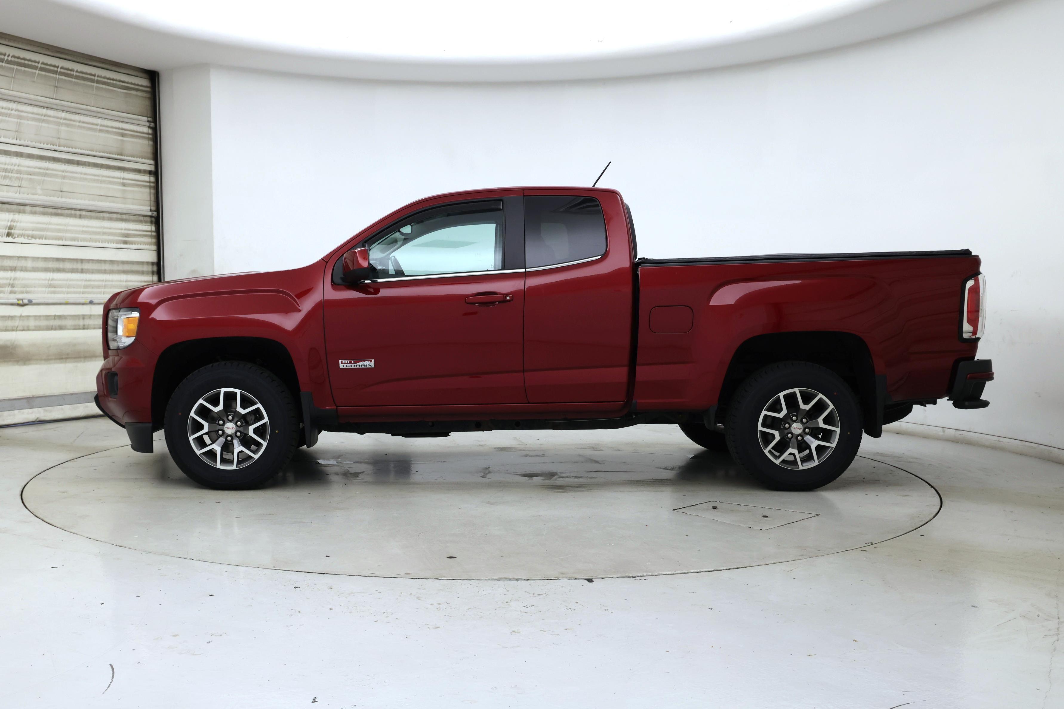 Thumbnail: 2018 GMC Canyon - 3