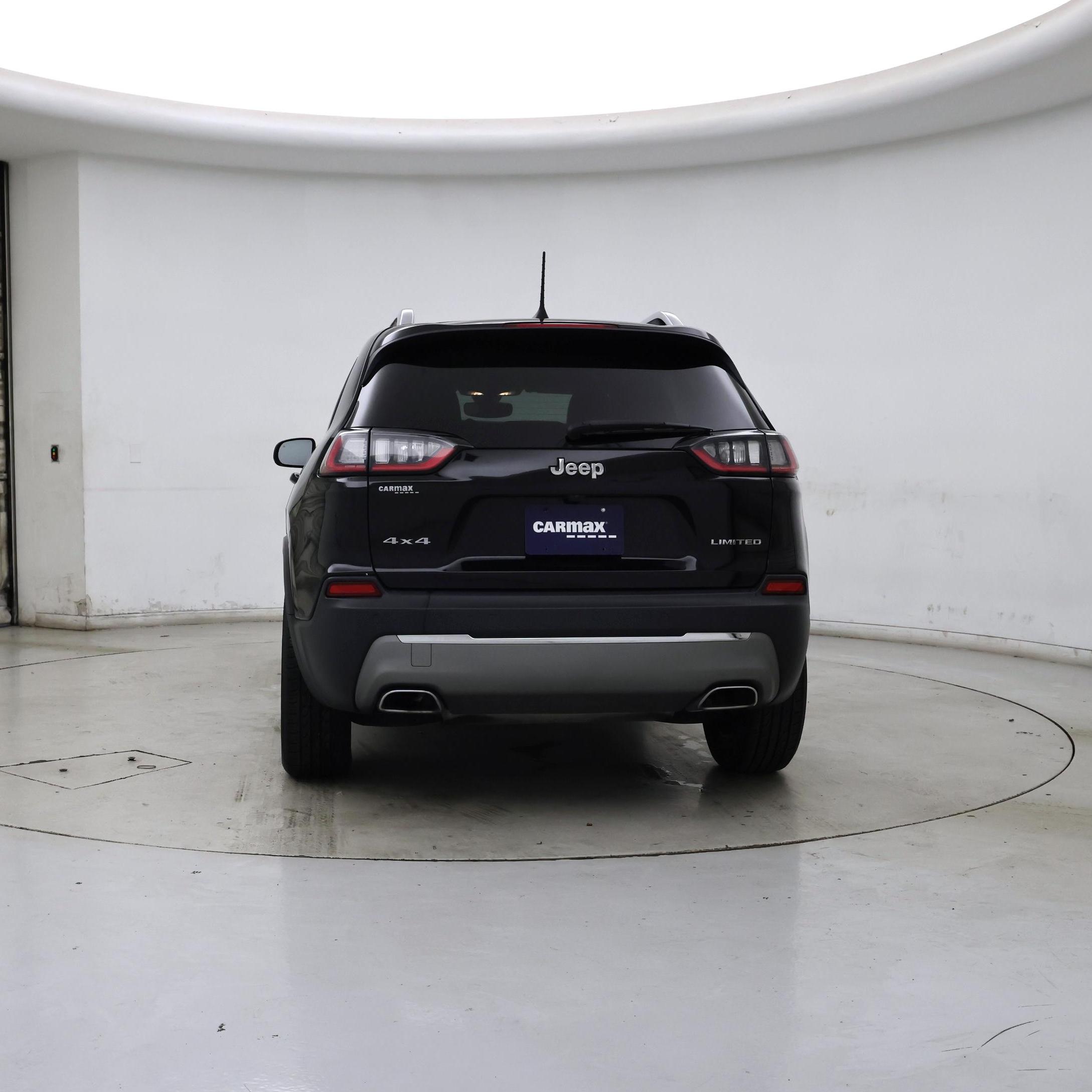 Thumbnail: 2019 Jeep Cherokee - 6