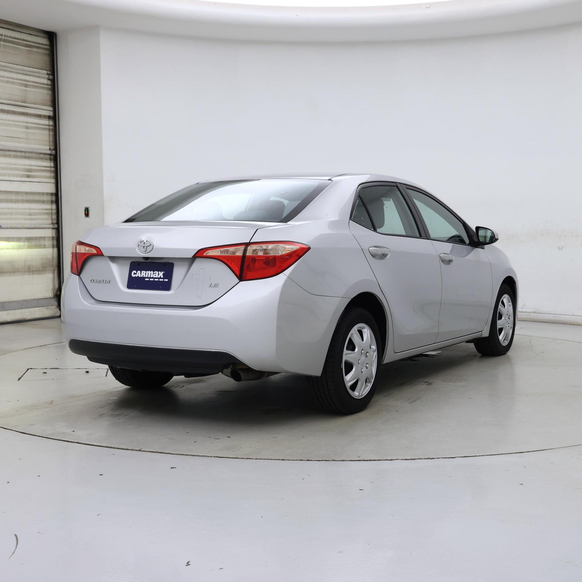 Thumbnail: 2018 Toyota Corolla - 8