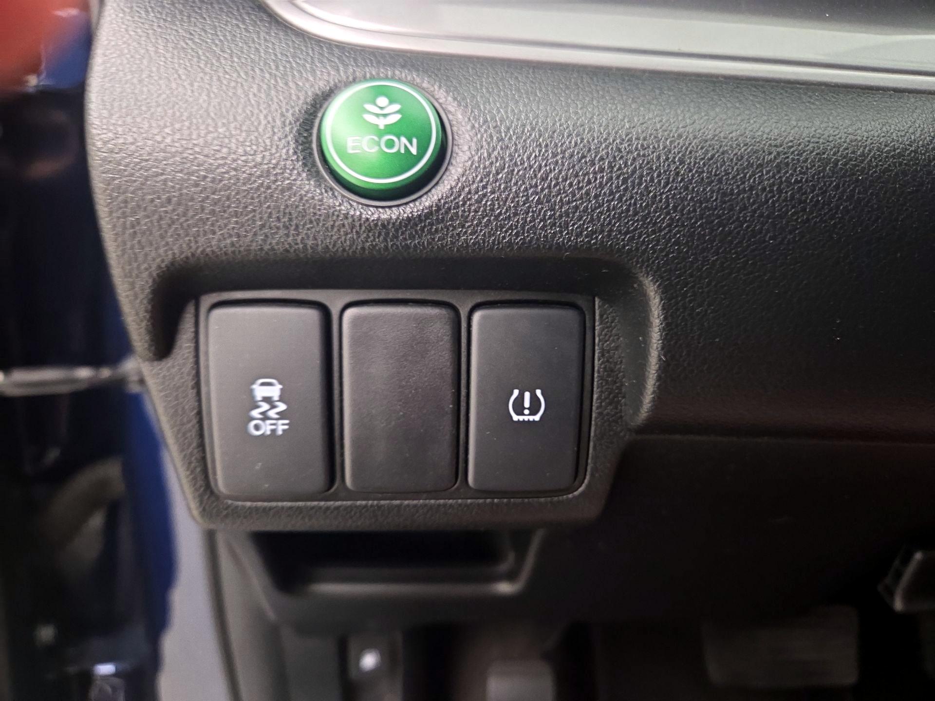 Thumbnail: 2015 Honda CR-V - 13