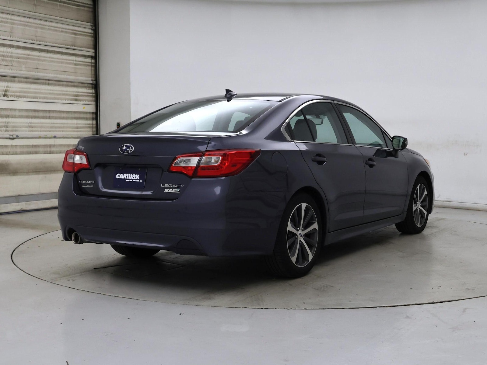 2017 Subaru Legacy Limited - Photo 9