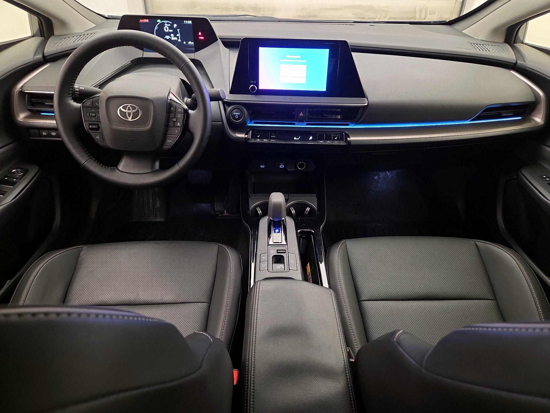 Thumbnail: 2024 Toyota Prius - 9