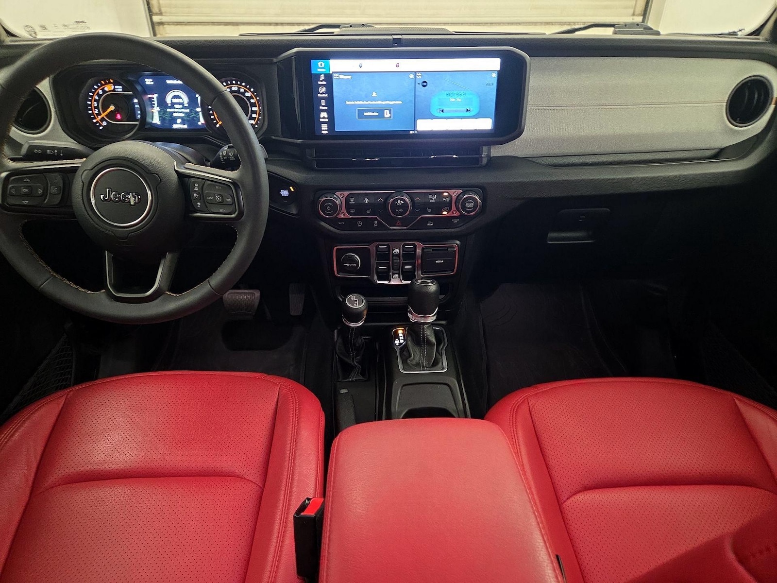 2024 Jeep Wrangler 4-Door Sport S - Photo 10