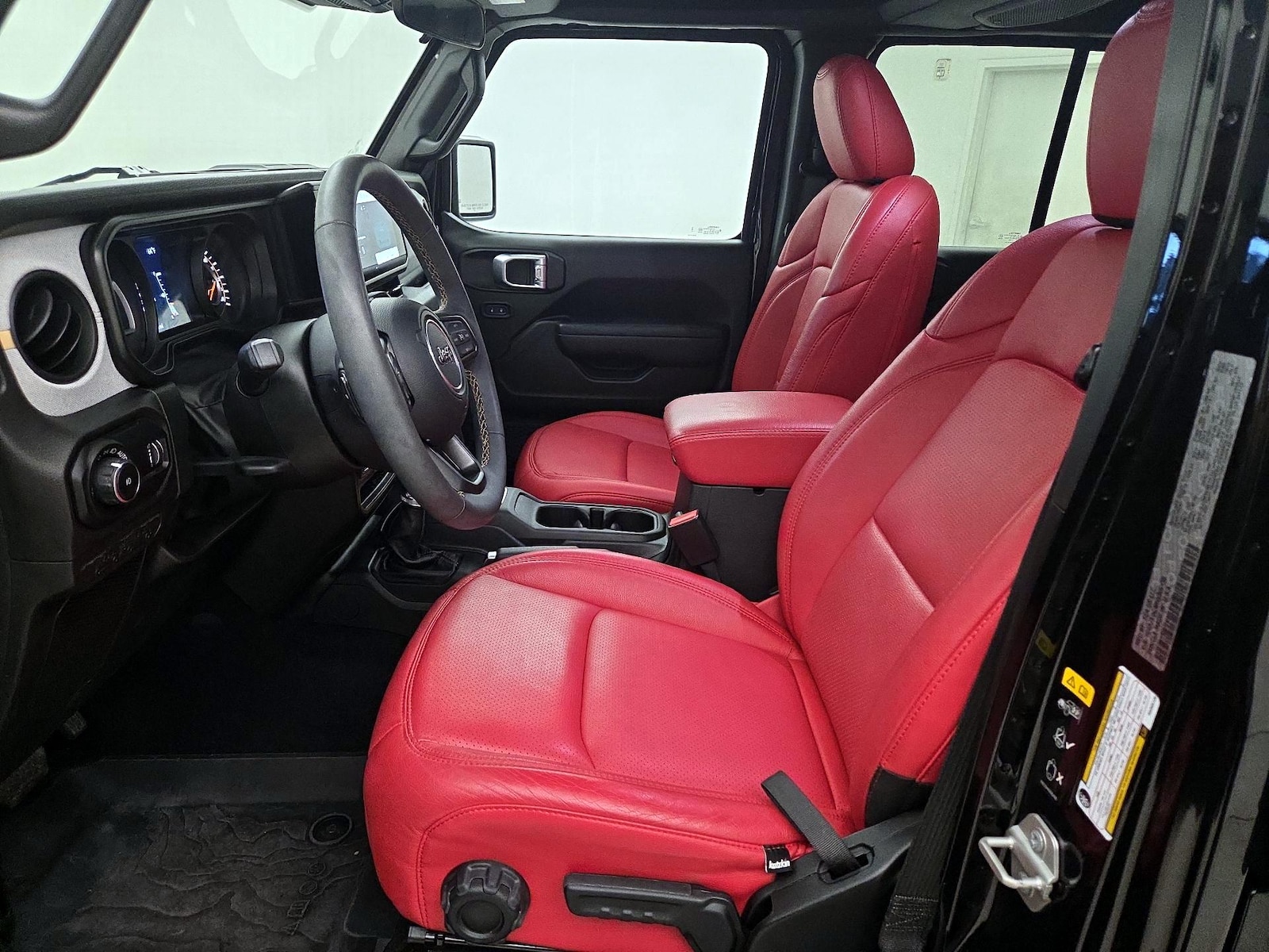 2024 Jeep Wrangler 4-Door Sport S - Photo 12