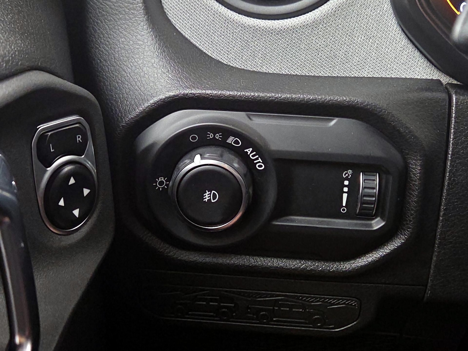 2024 Jeep Wrangler 4-Door Sport S - Photo 14