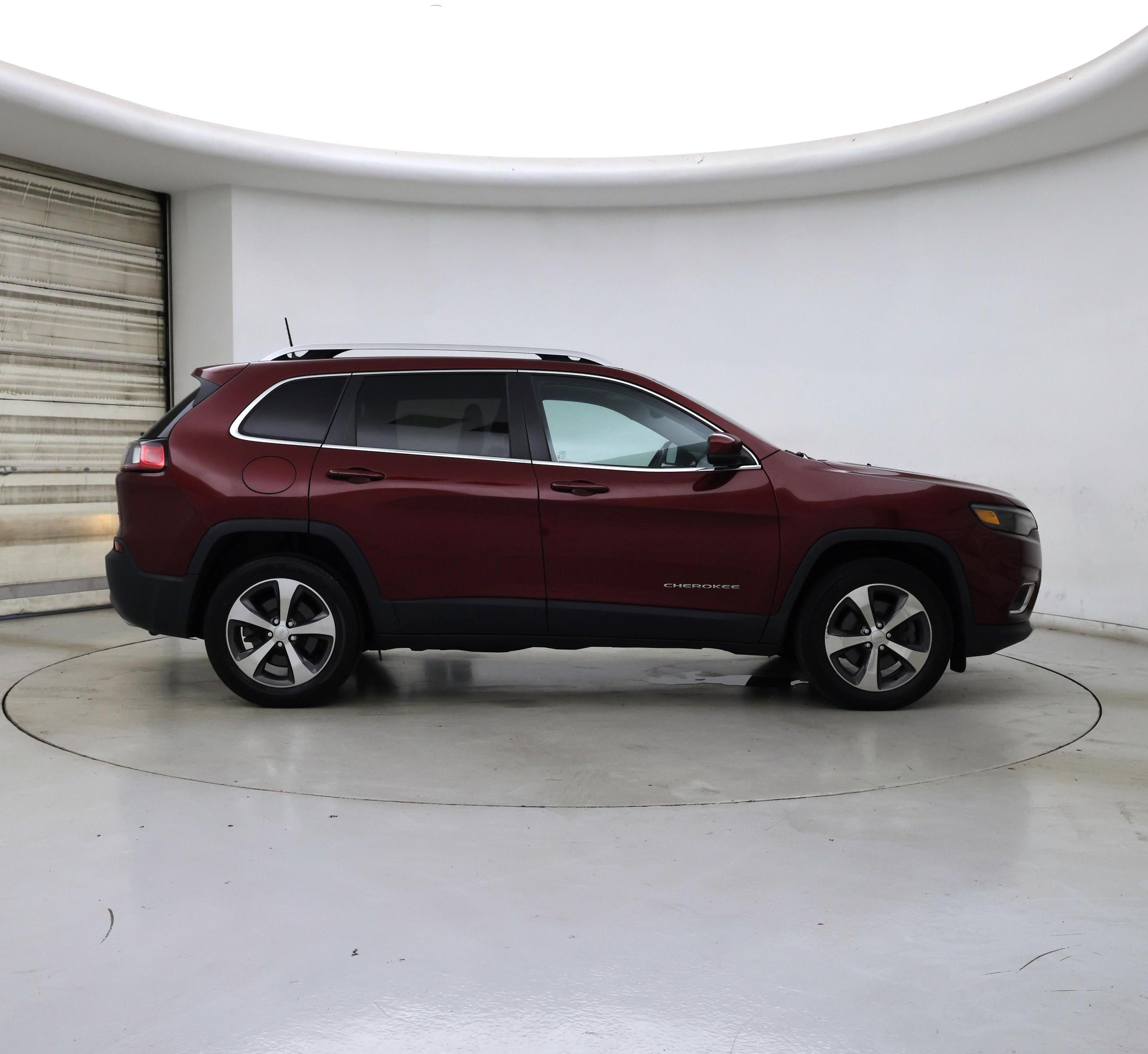 Thumbnail: 2020 Jeep Cherokee - 7
