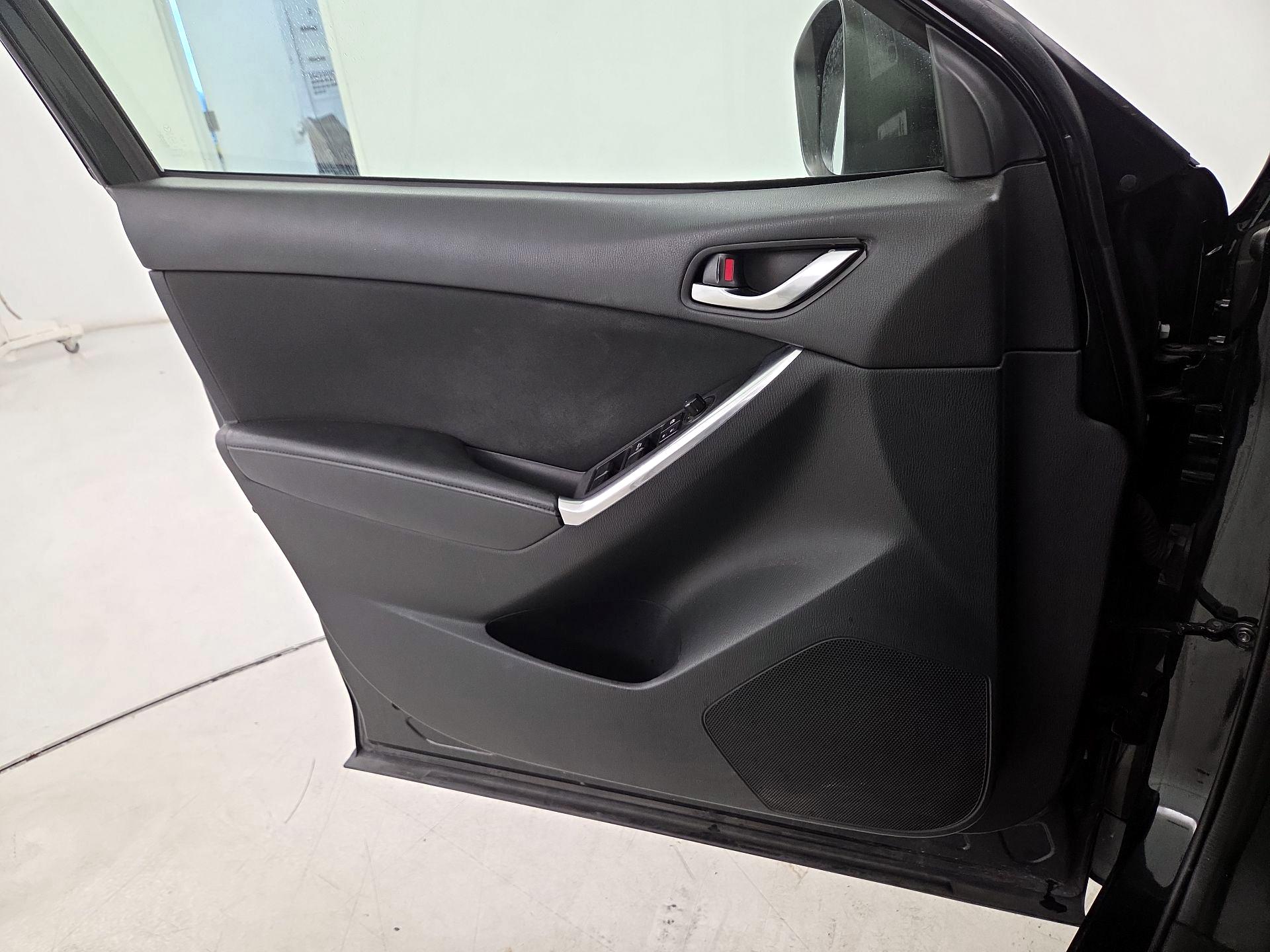 Thumbnail: 2015 Mazda CX-5 - 12