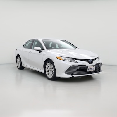 2020 Toyota Camry Hybrid XLE