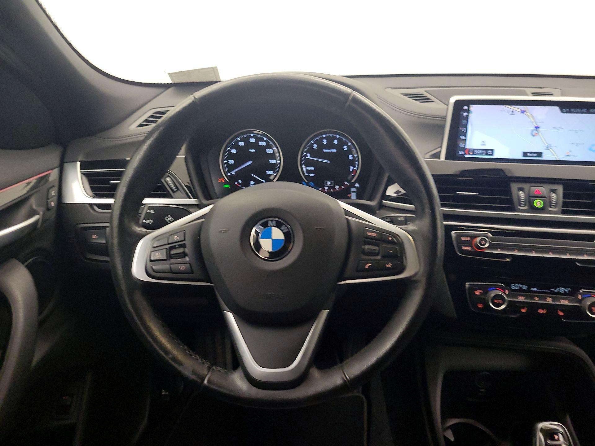 Thumbnail: 2020 BMW X2 - 10