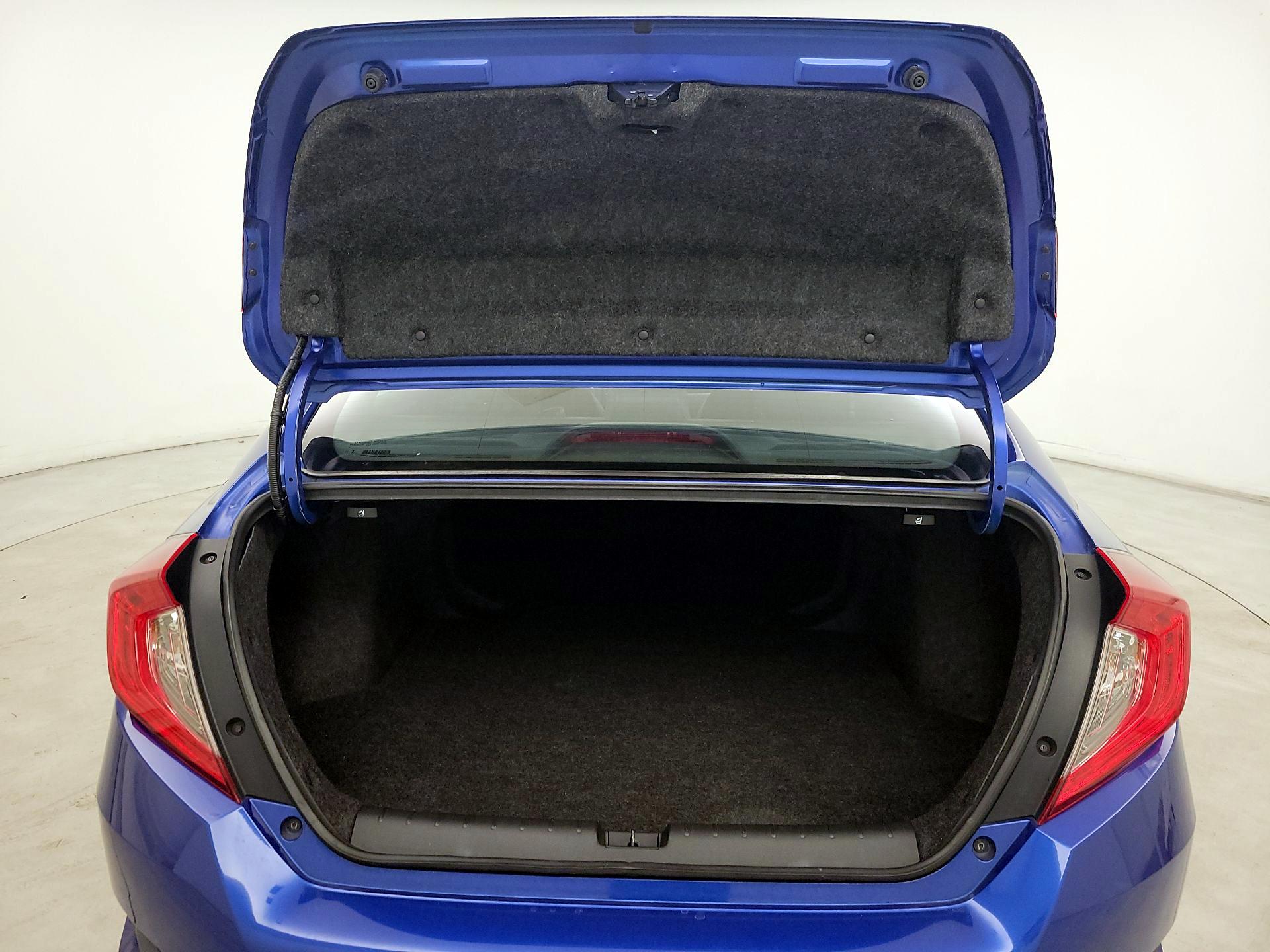 Thumbnail: 2020 Honda Civic - 17