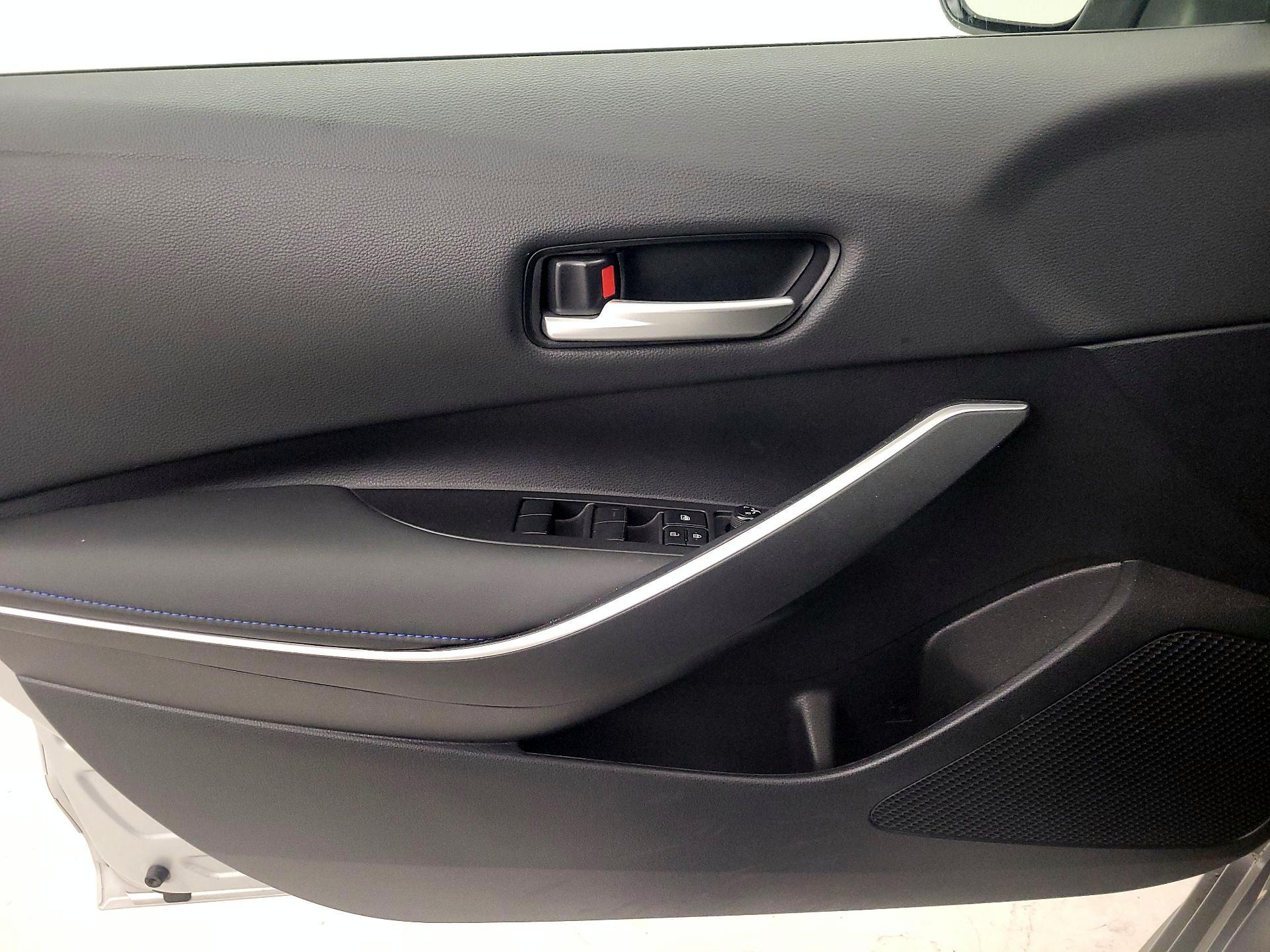 Thumbnail: 2022 Toyota Corolla - 12