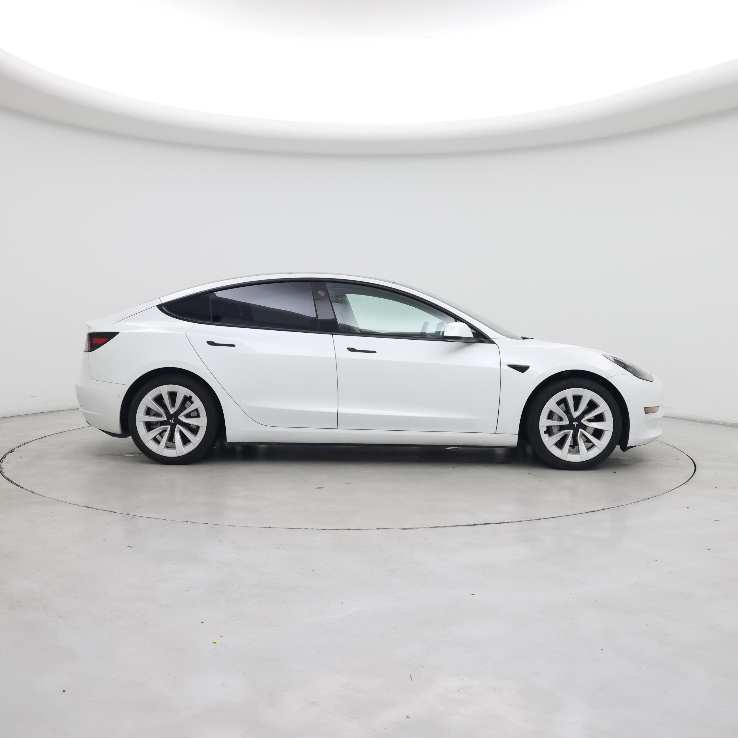 Thumbnail: 2021 Tesla Model 3 - 7