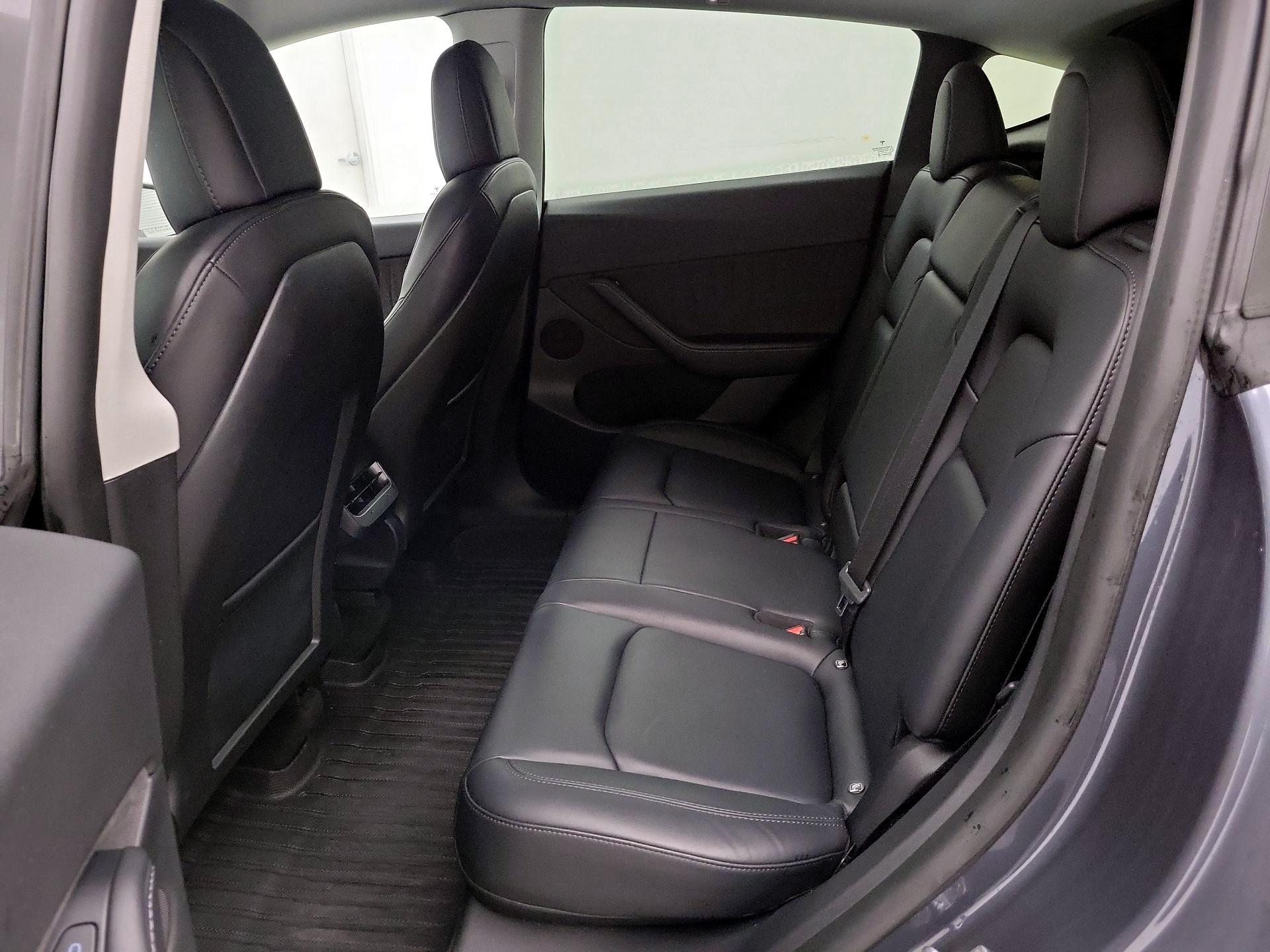 Thumbnail: 2022 Tesla Model Y - 19