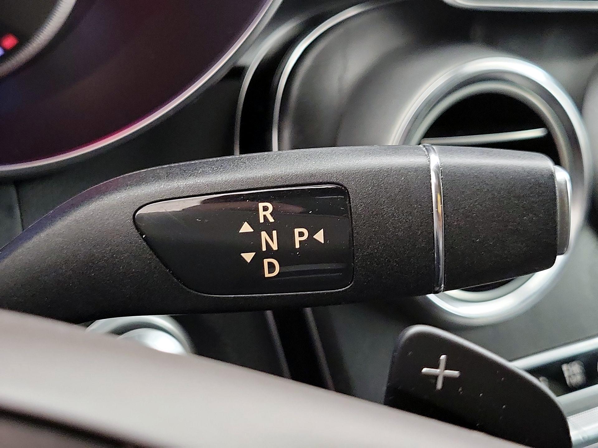 Thumbnail: 2016 Mercedes-Benz GLC - 18