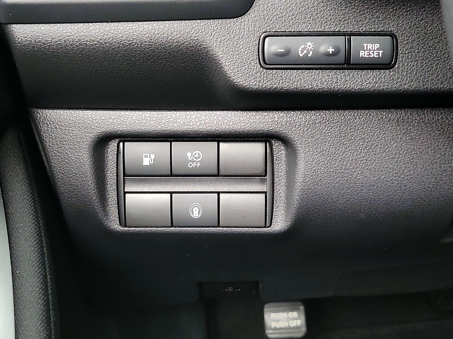 Thumbnail: 2023 Nissan Leaf - 13