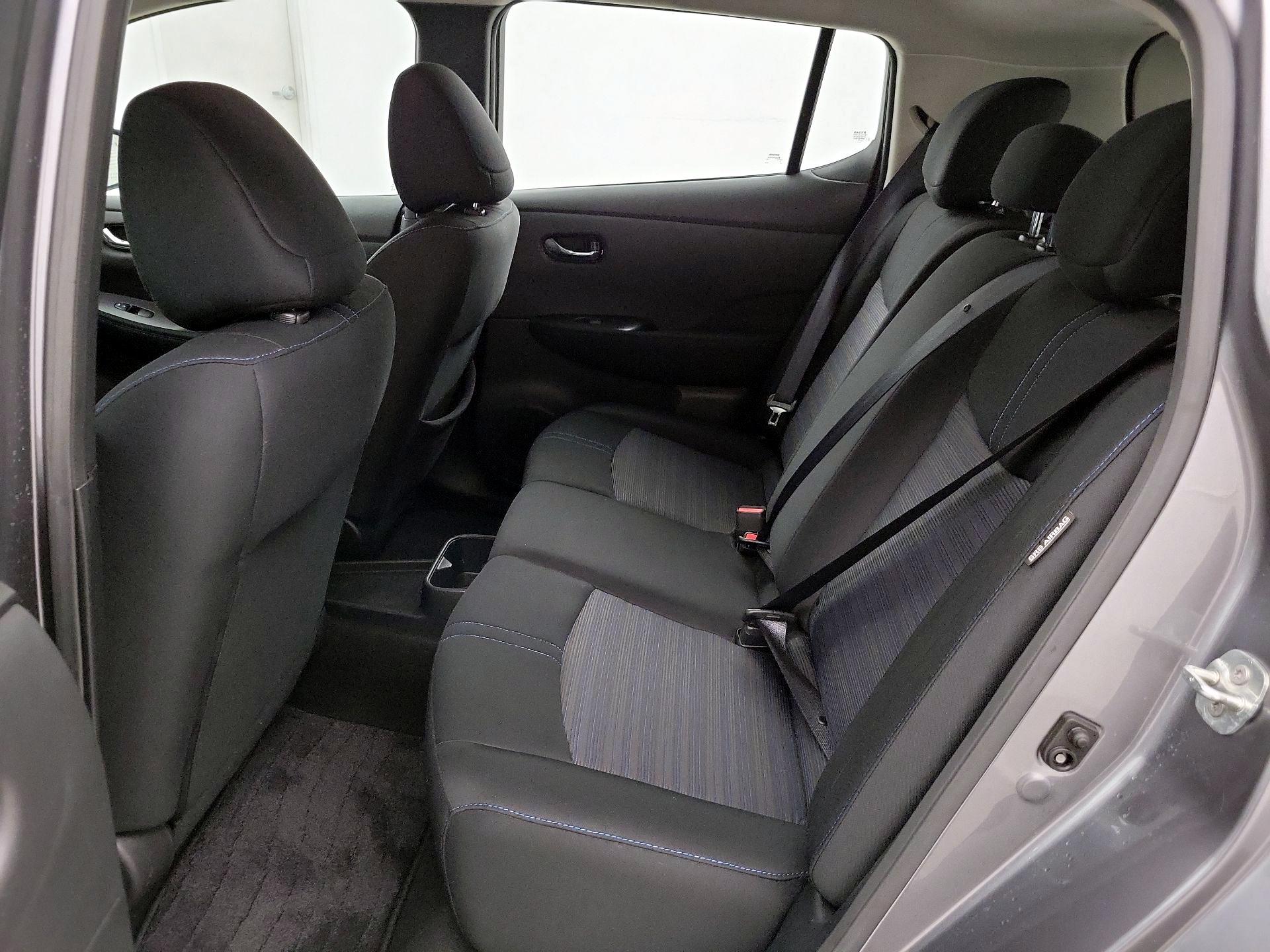 Thumbnail: 2023 Nissan Leaf - 19