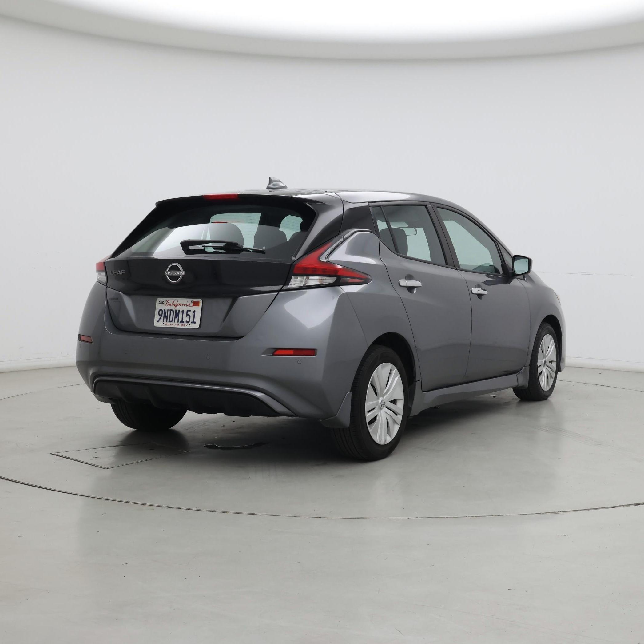 Thumbnail: 2023 Nissan Leaf - 8